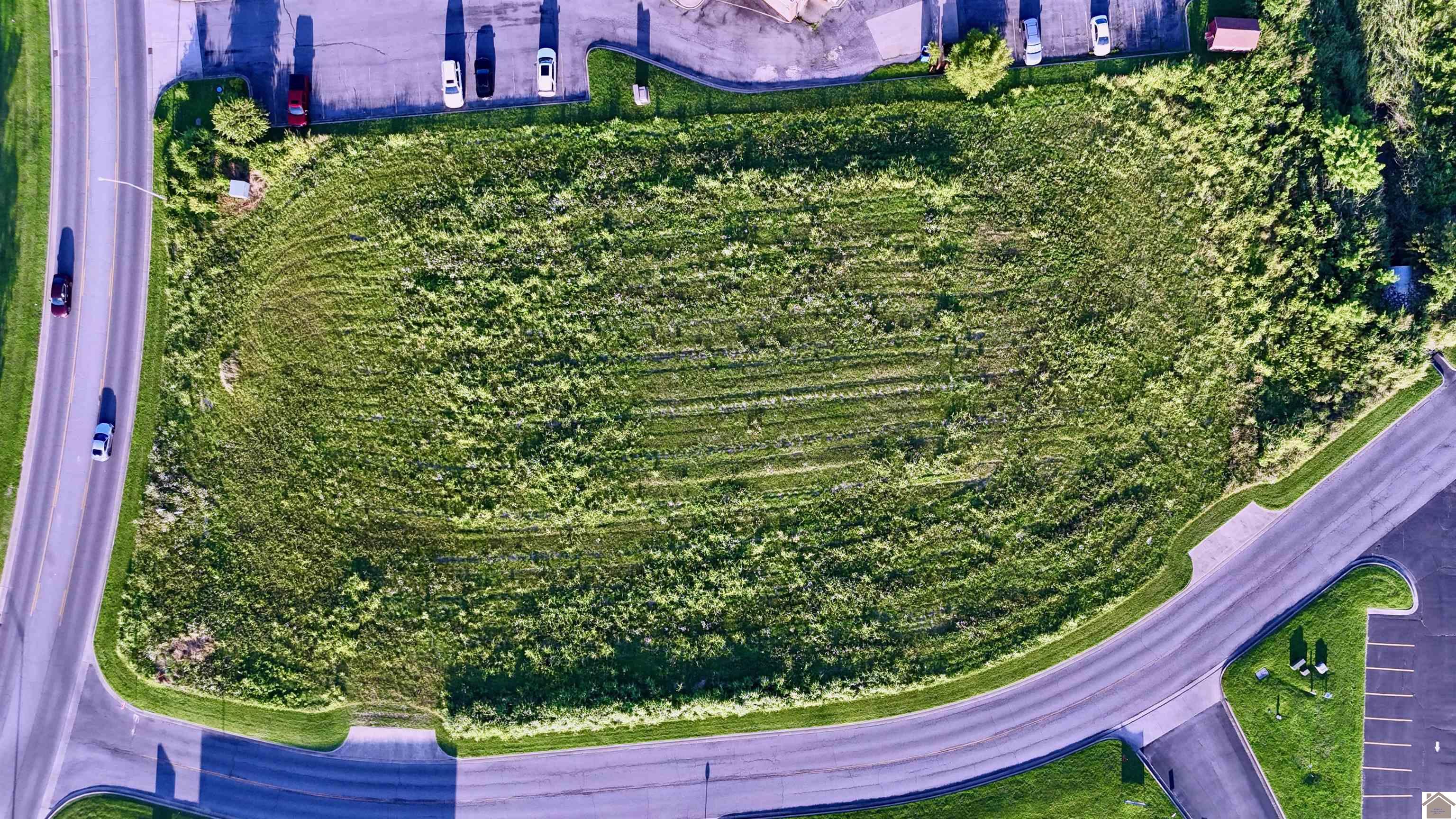 3555 James Sanders Blvd