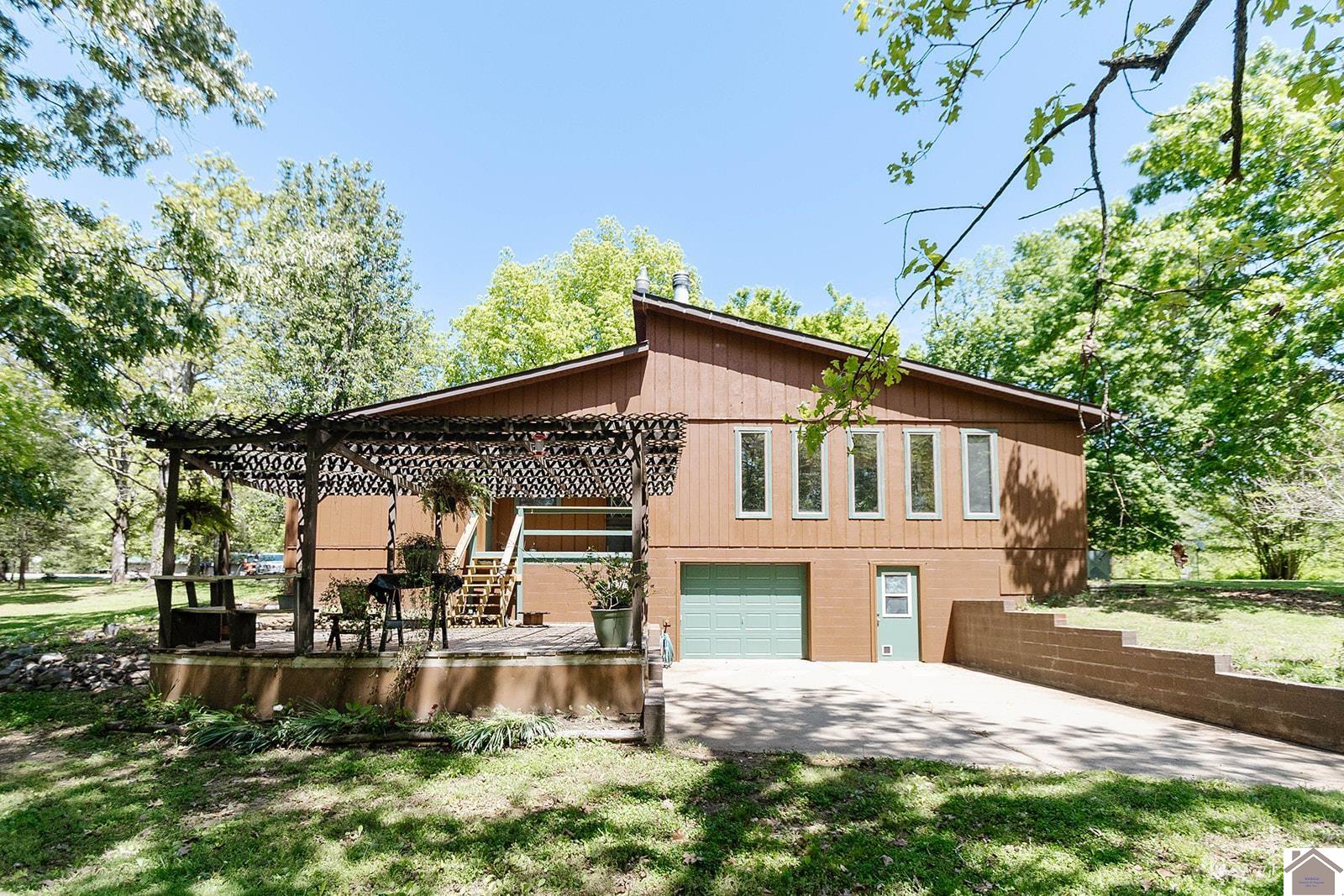 427 Cross Spann Road