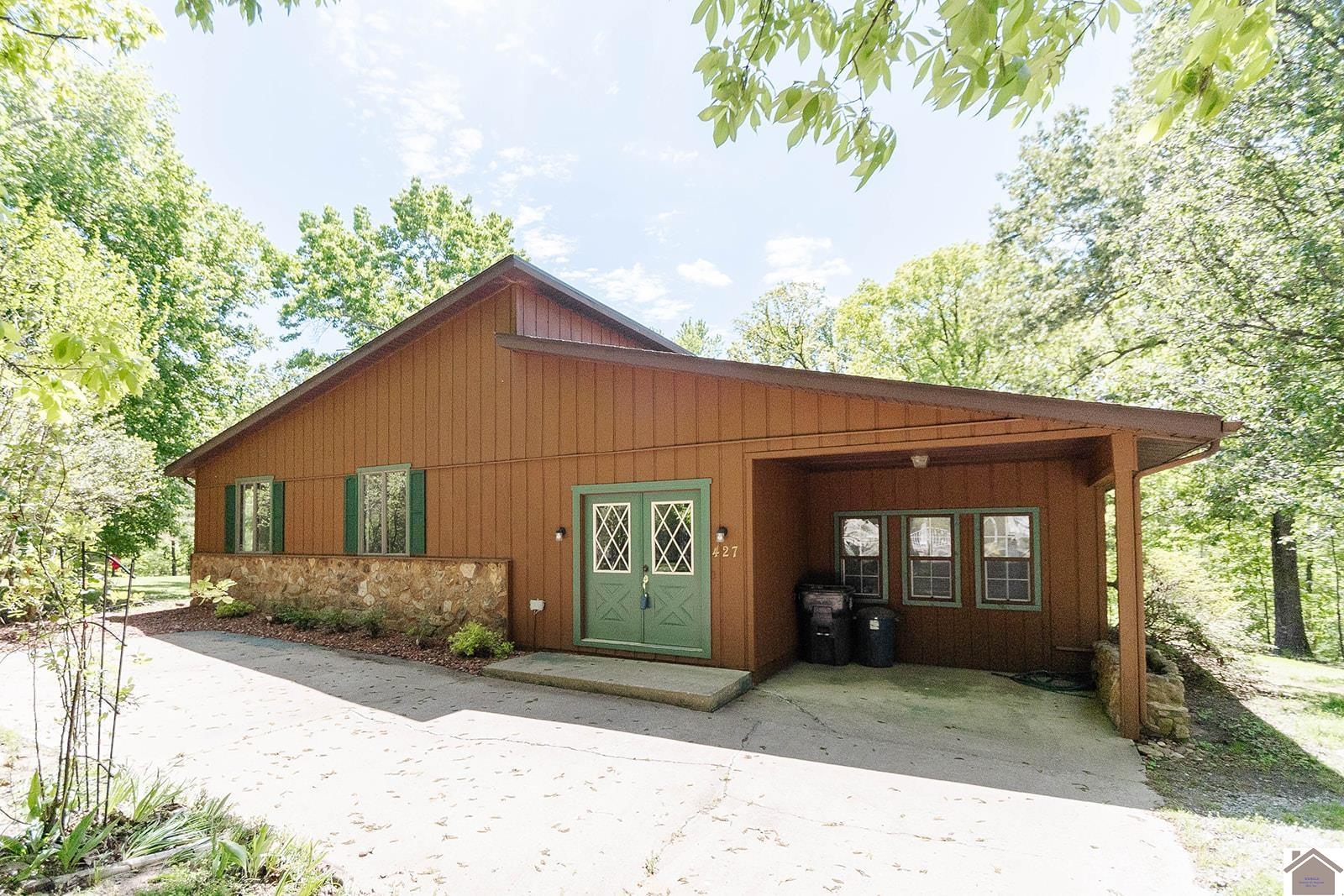 427 Cross Spann Road