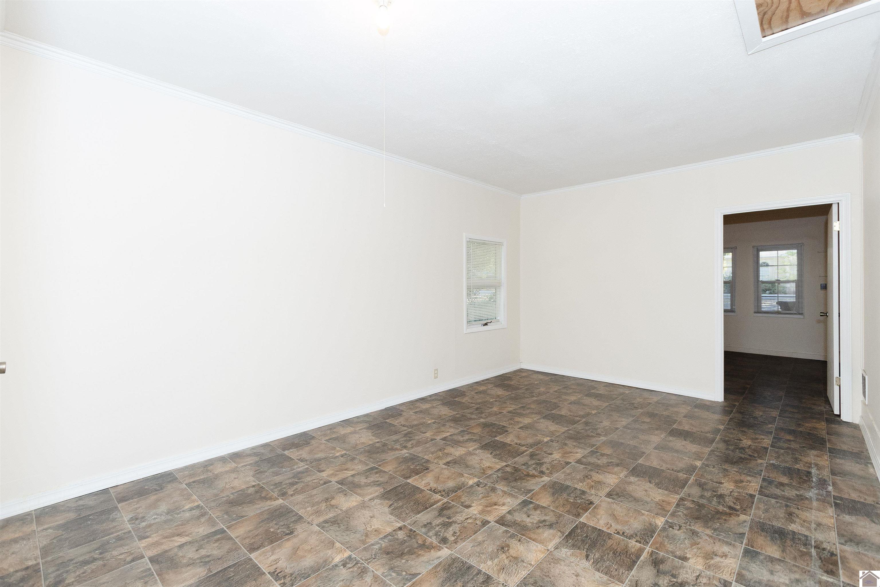 427 Cross Spann Road