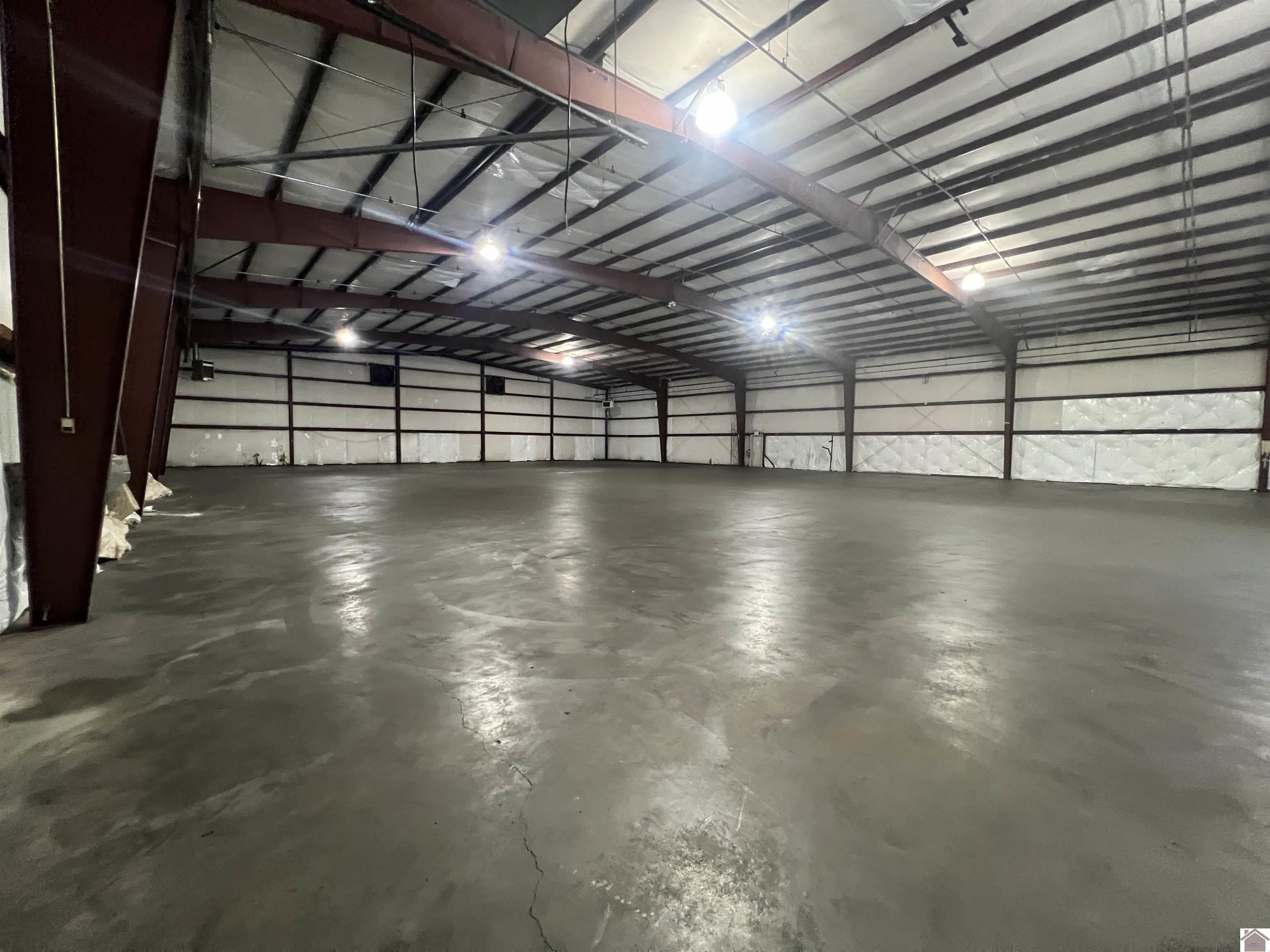 3885 Industrial Drive