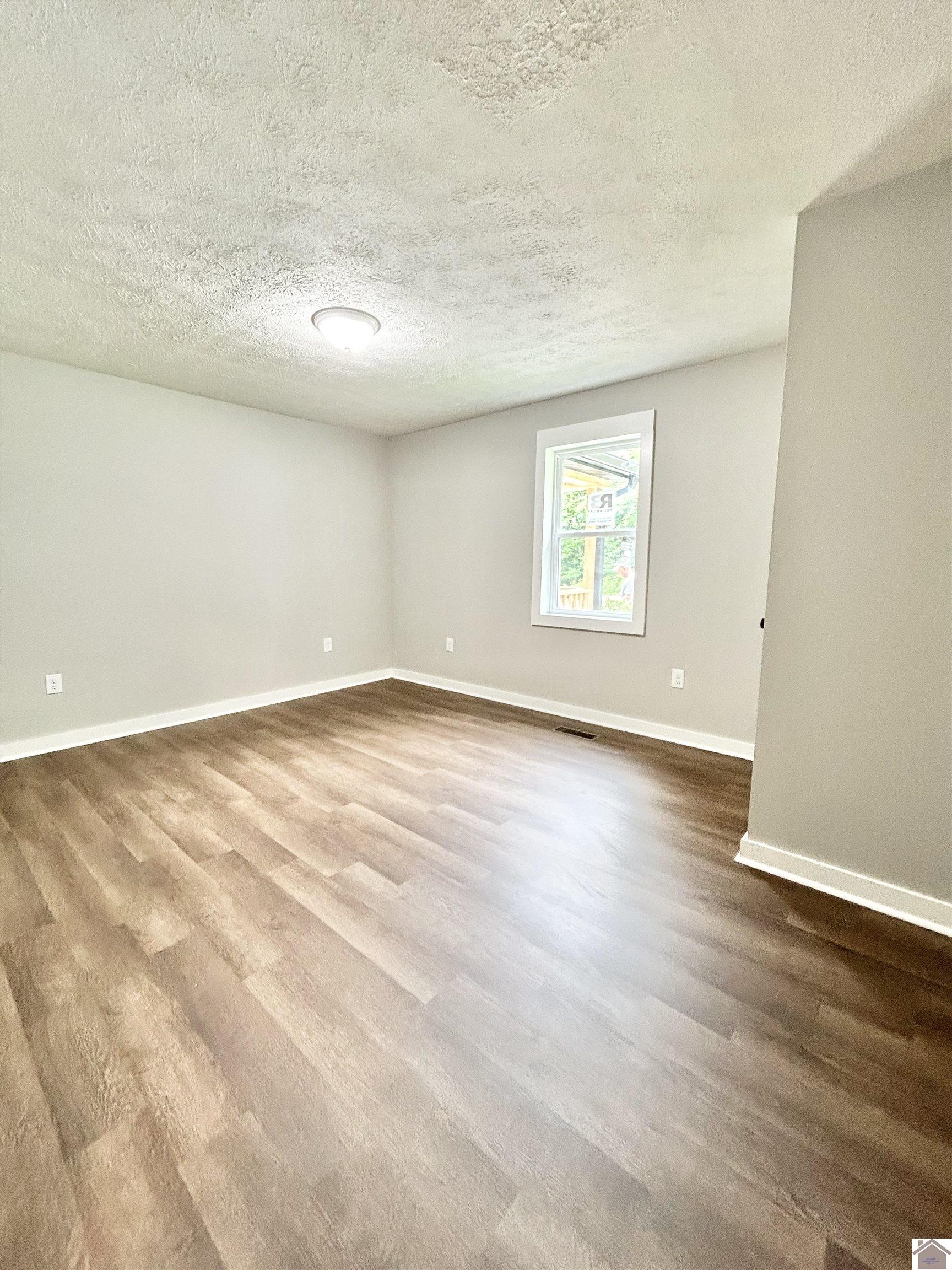 1243 Oak Level Road