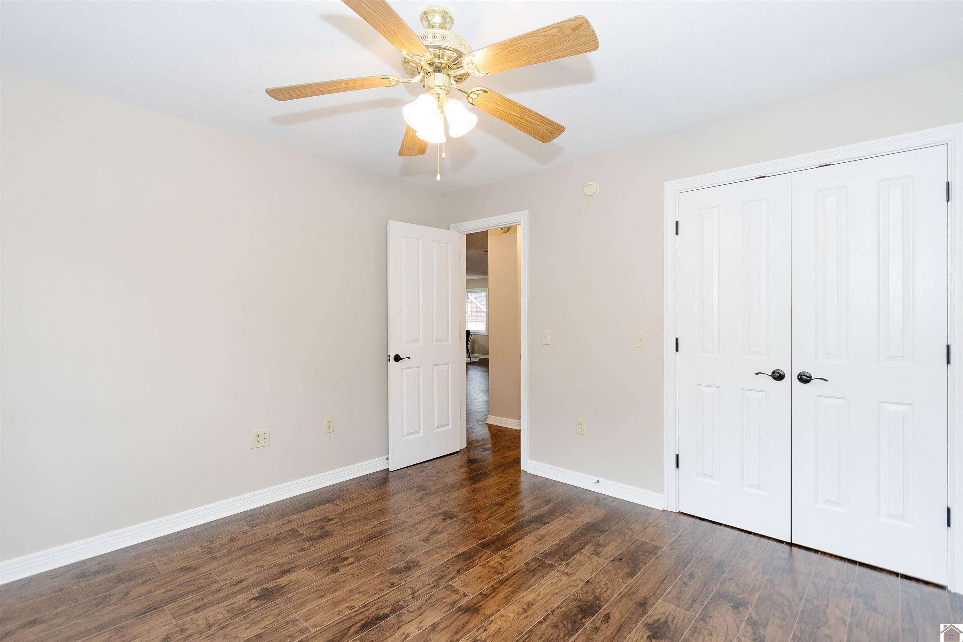 103 Hickory Dr