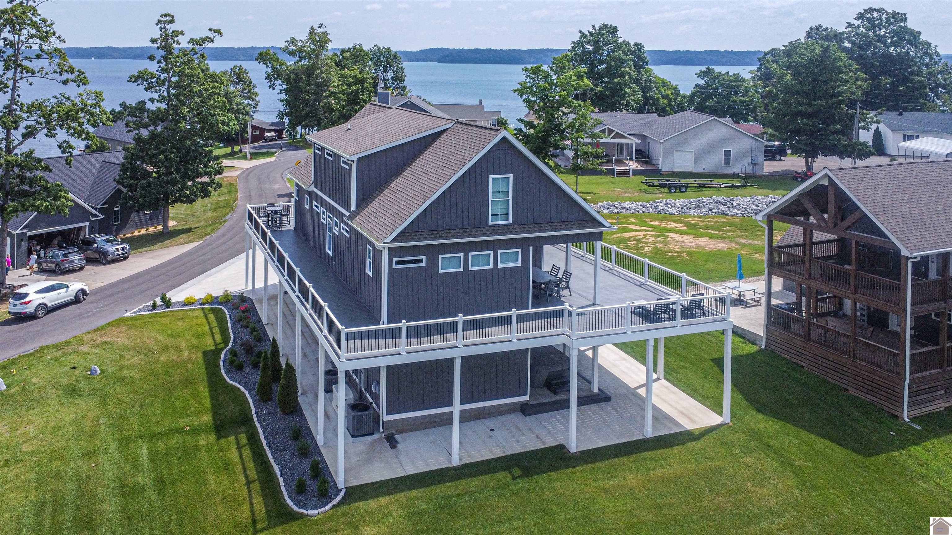 369 Sherwood Drive