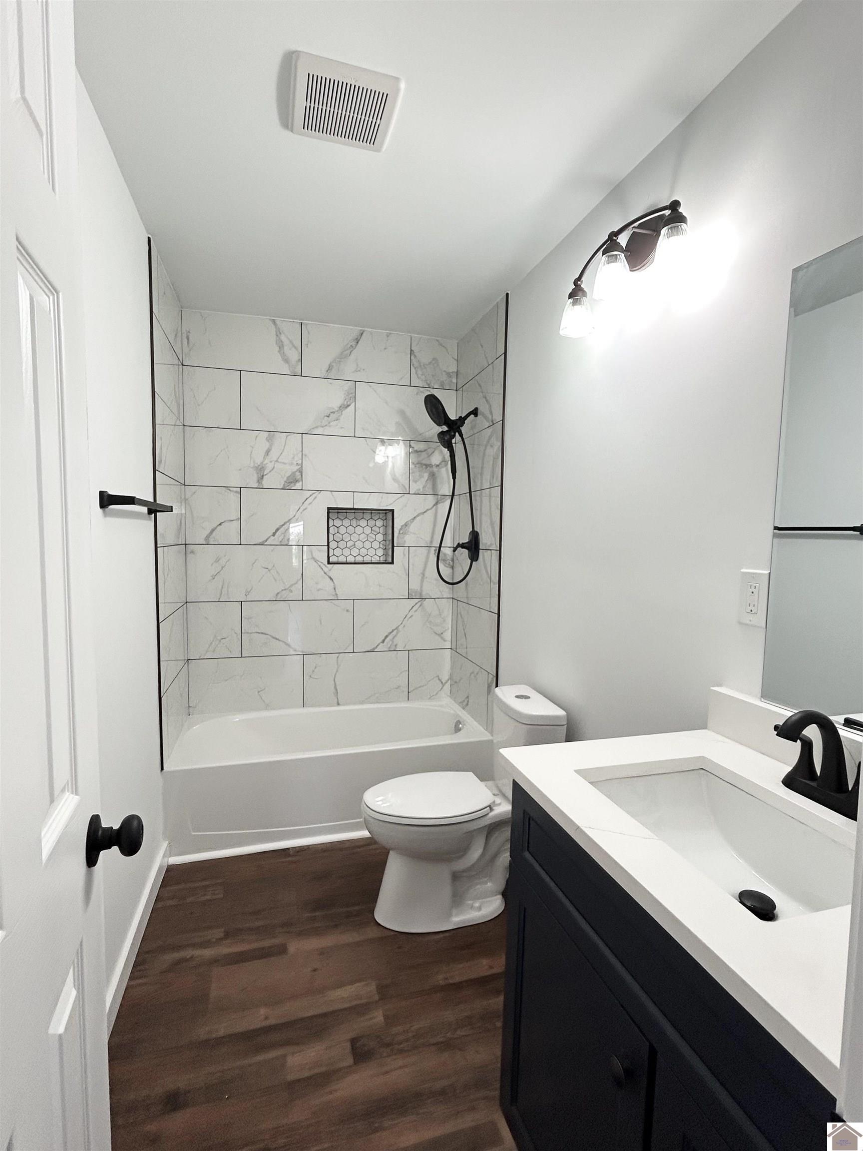 2560 Lovelaceville Florence Station E