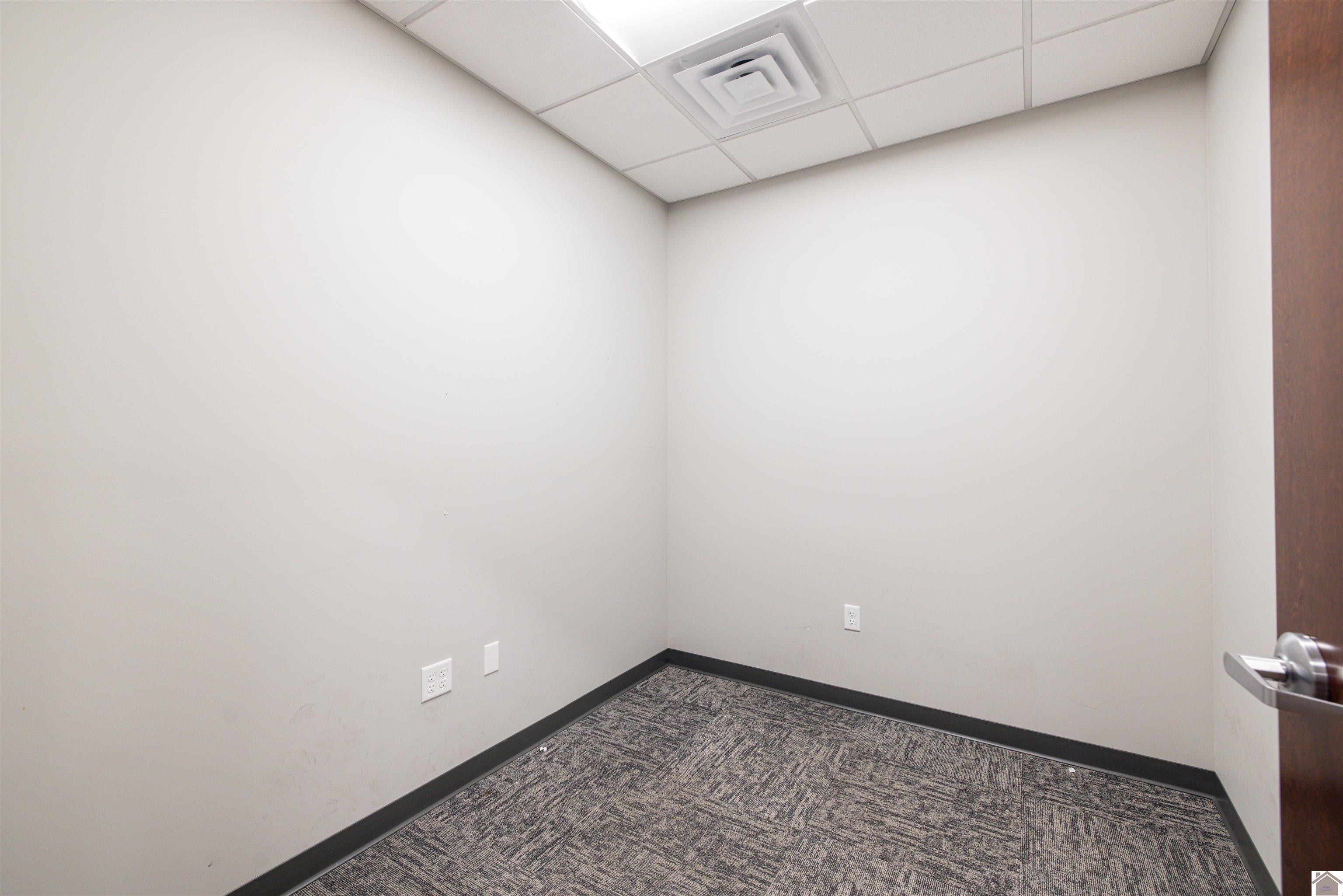 118 S 5th Street Unit: Suite B