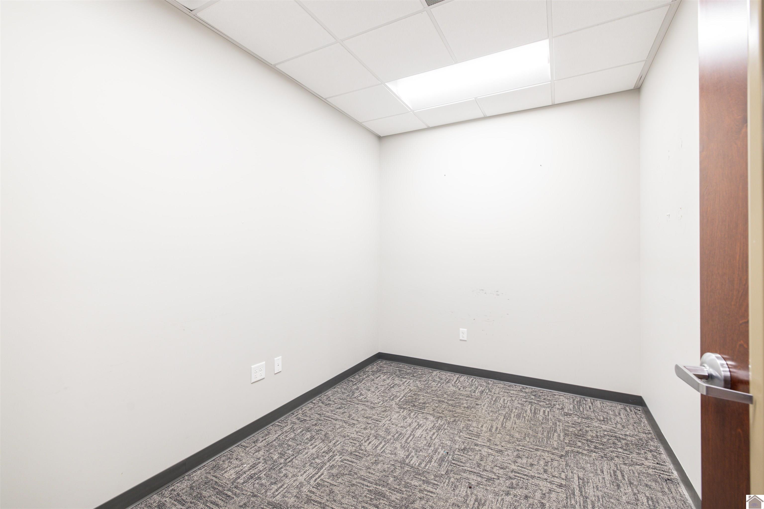 118 S 5th Street Unit: Suite B