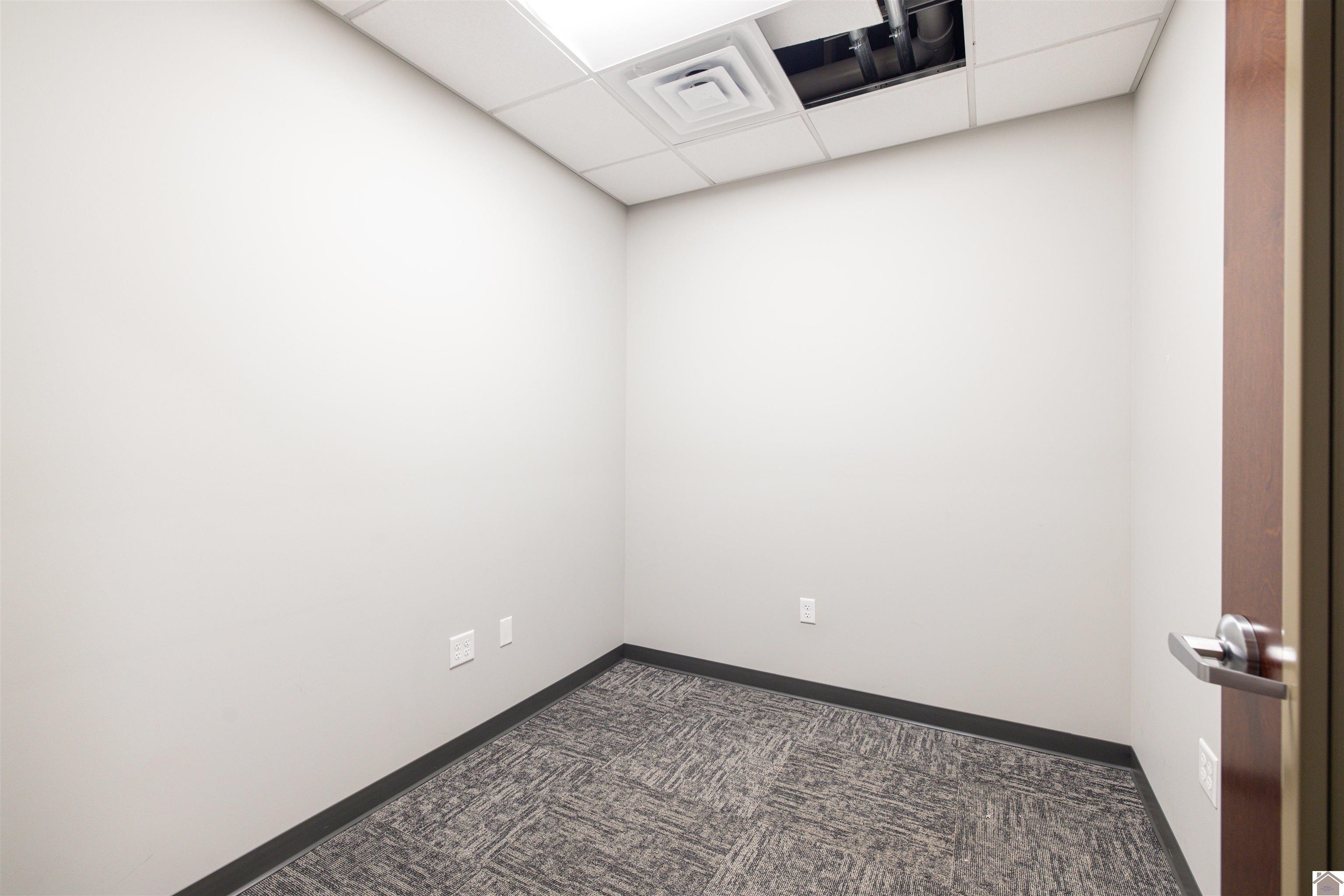 118 S 5th Street Unit: Suite B
