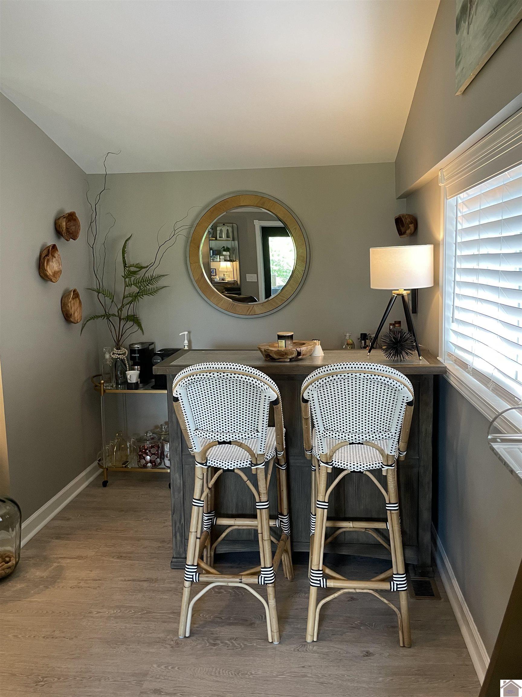 33 Duplex Lane