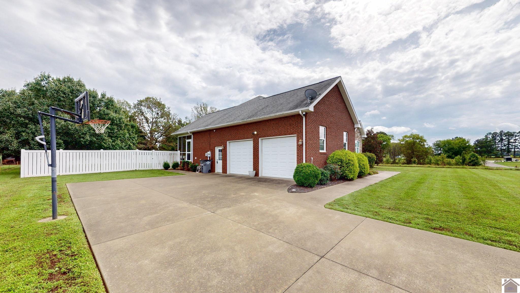 104 Marina Way