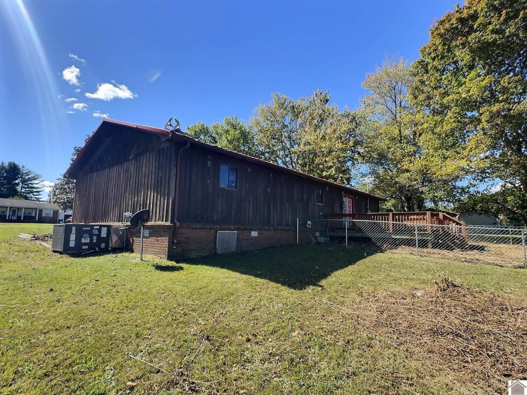 236 Grove Ln