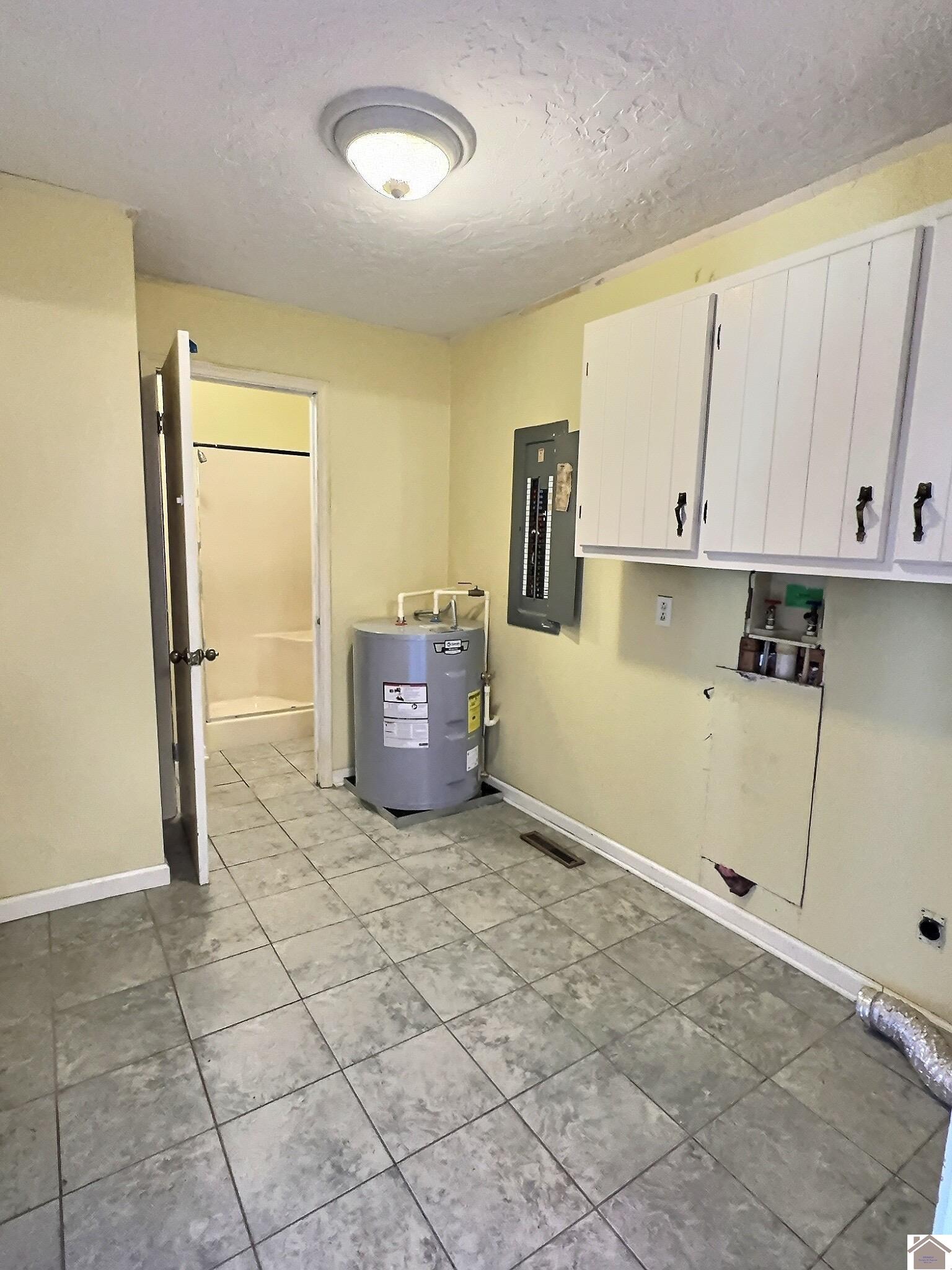 236 Grove Ln