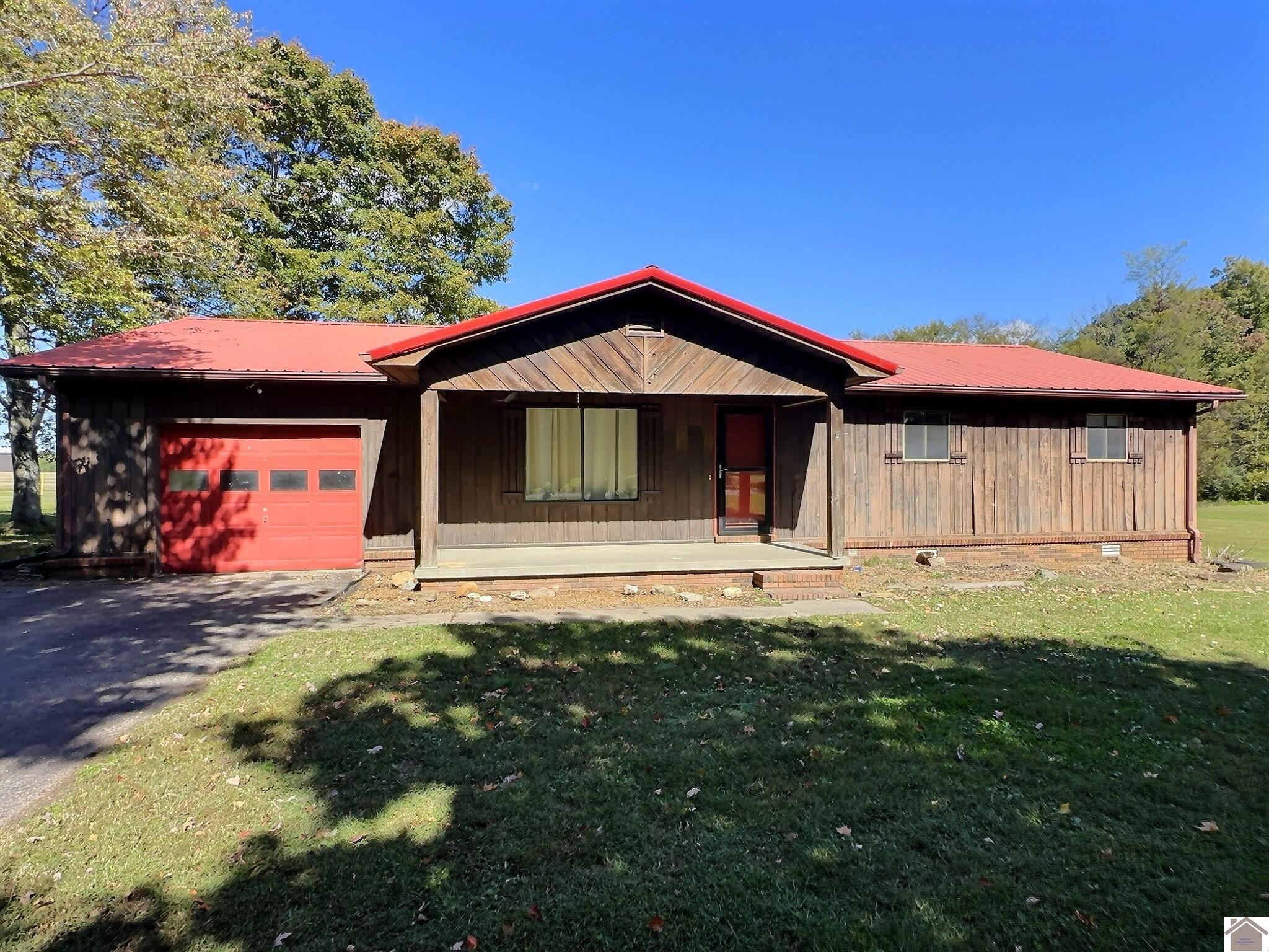 236 Grove Ln