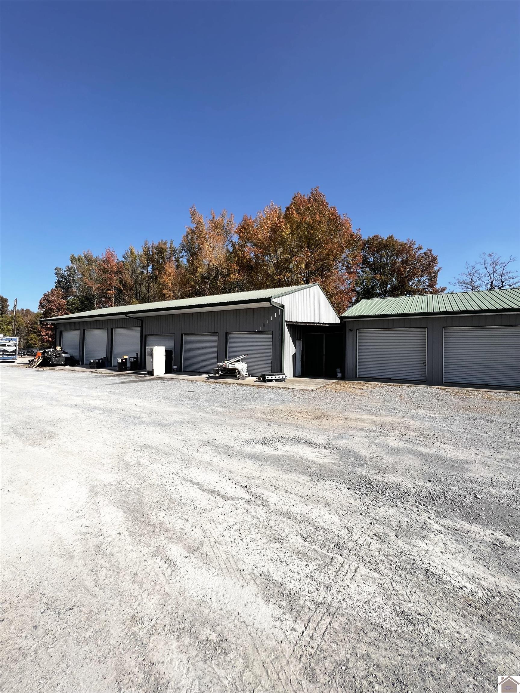 2350 Hovekamp Rd