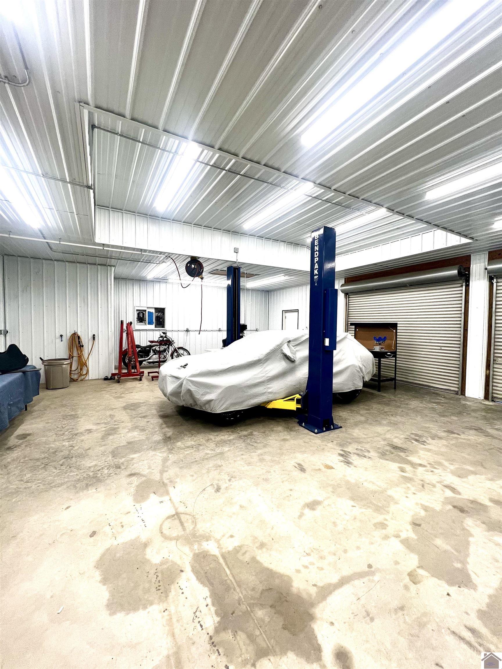 2350 Hovekamp Rd