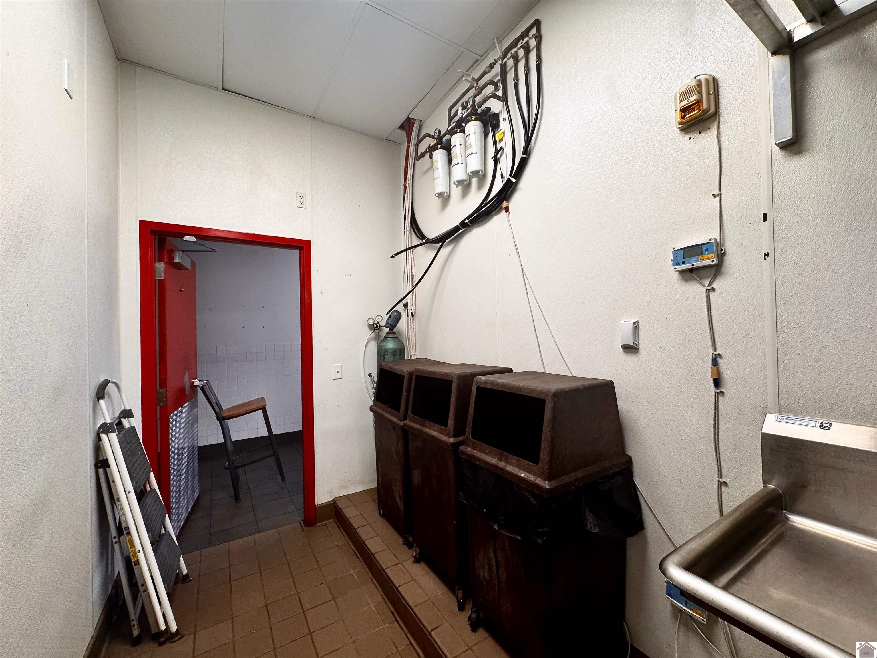 5015 Hinkleville Road Unit: Suite 3