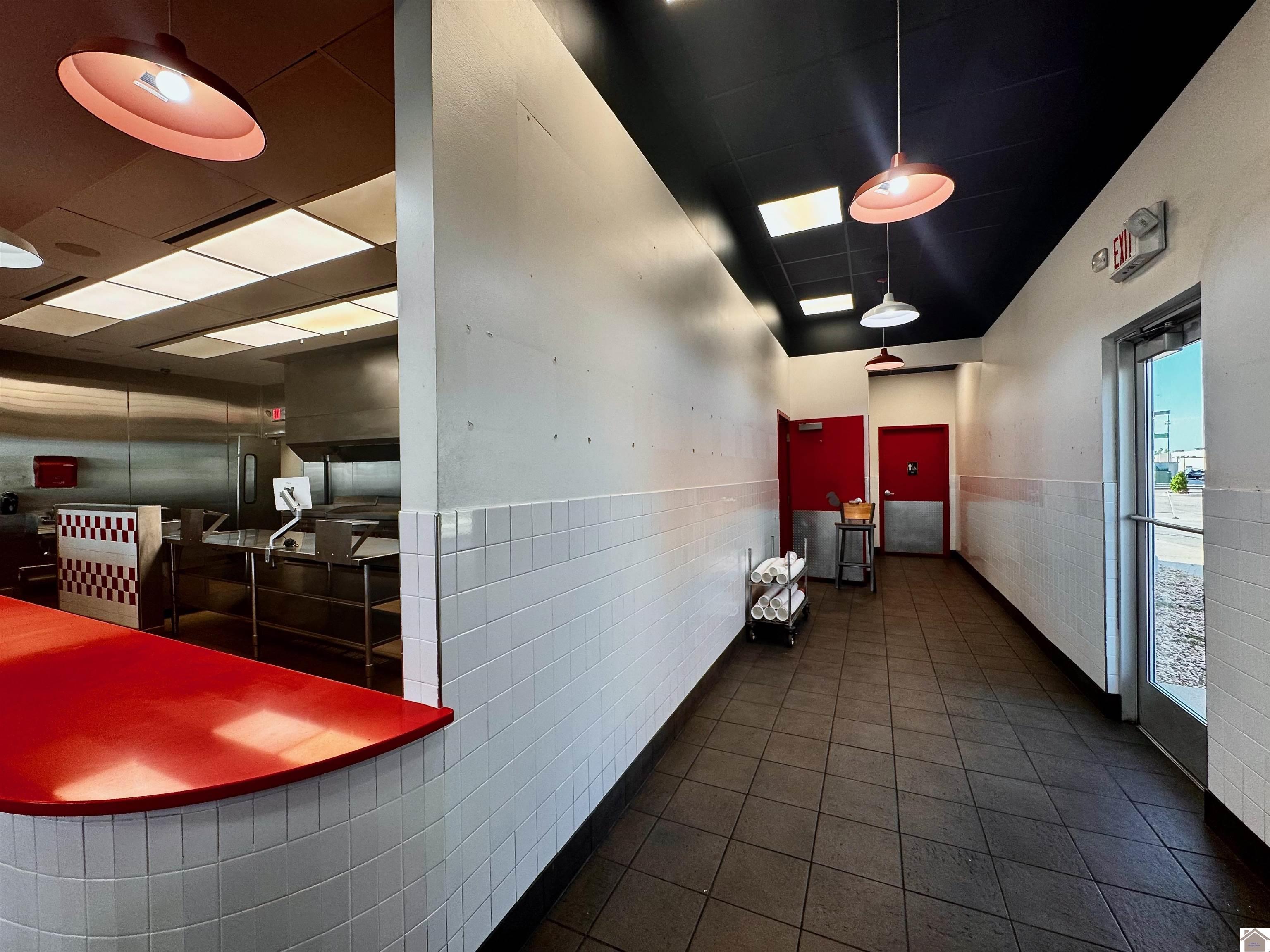 5015 Hinkleville Road Unit: Suite 3