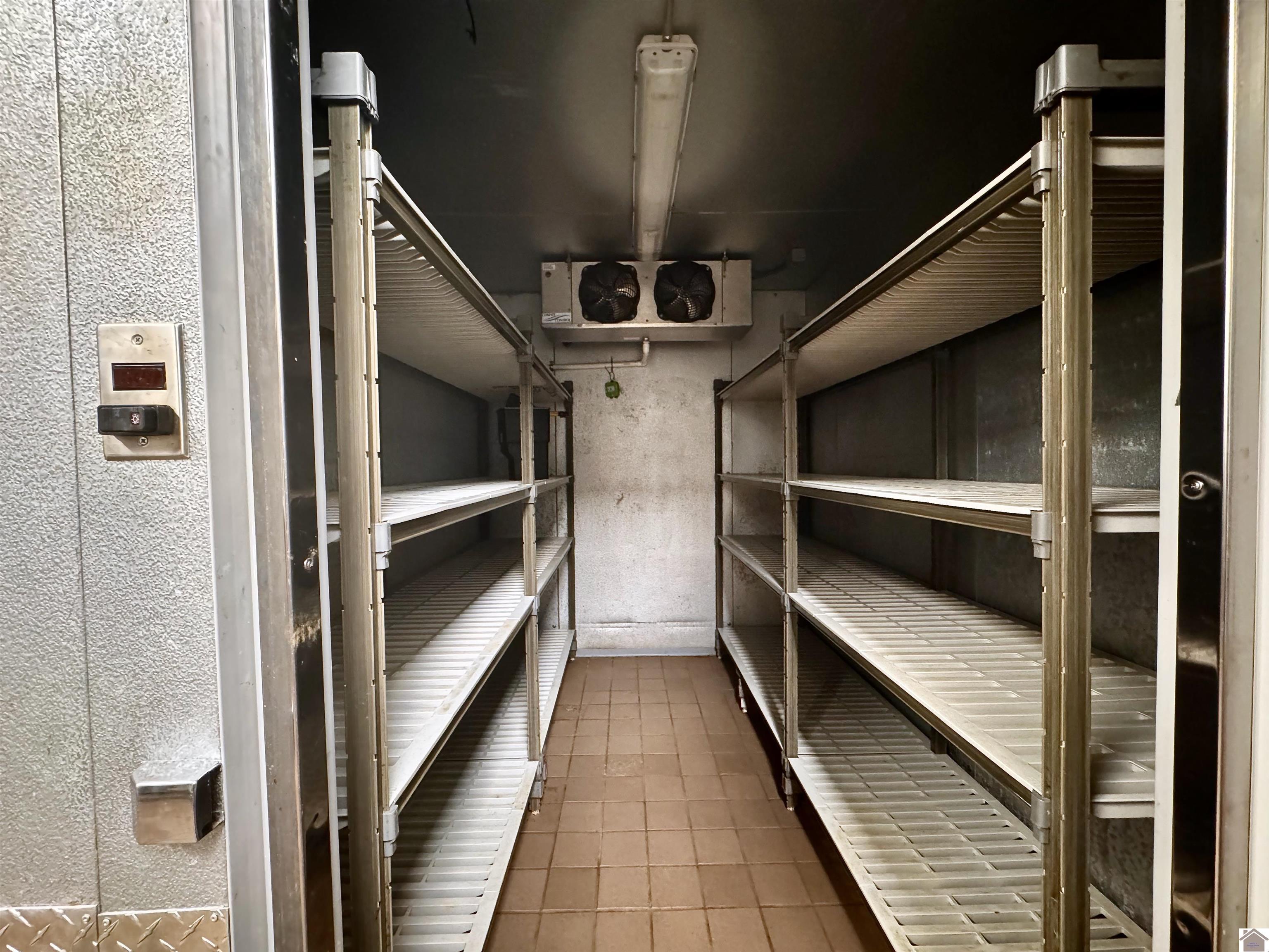 5015 Hinkleville Road Unit: Suite 3