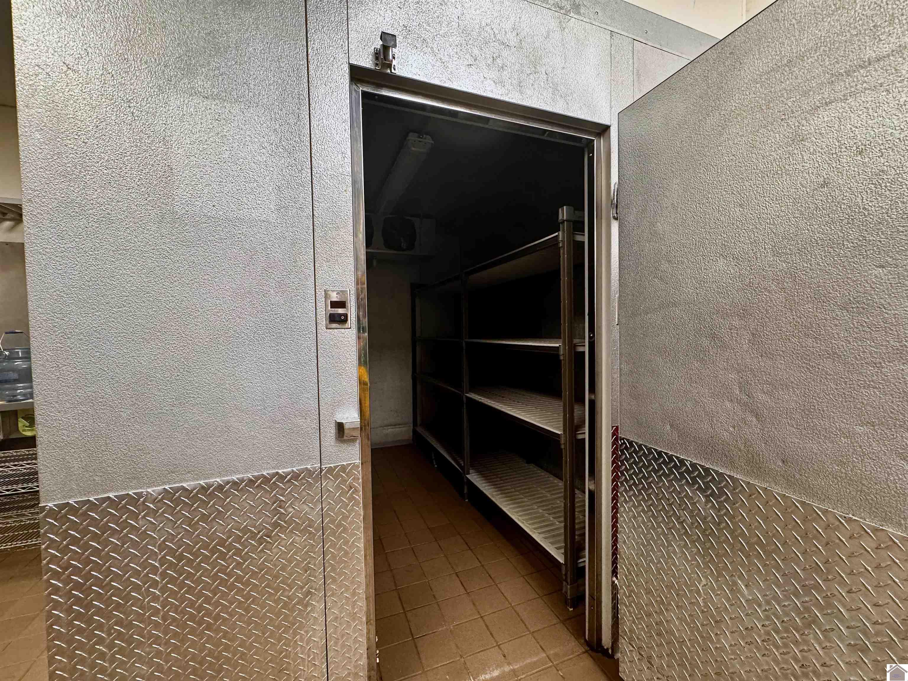 5015 Hinkleville Road Unit: Suite 3