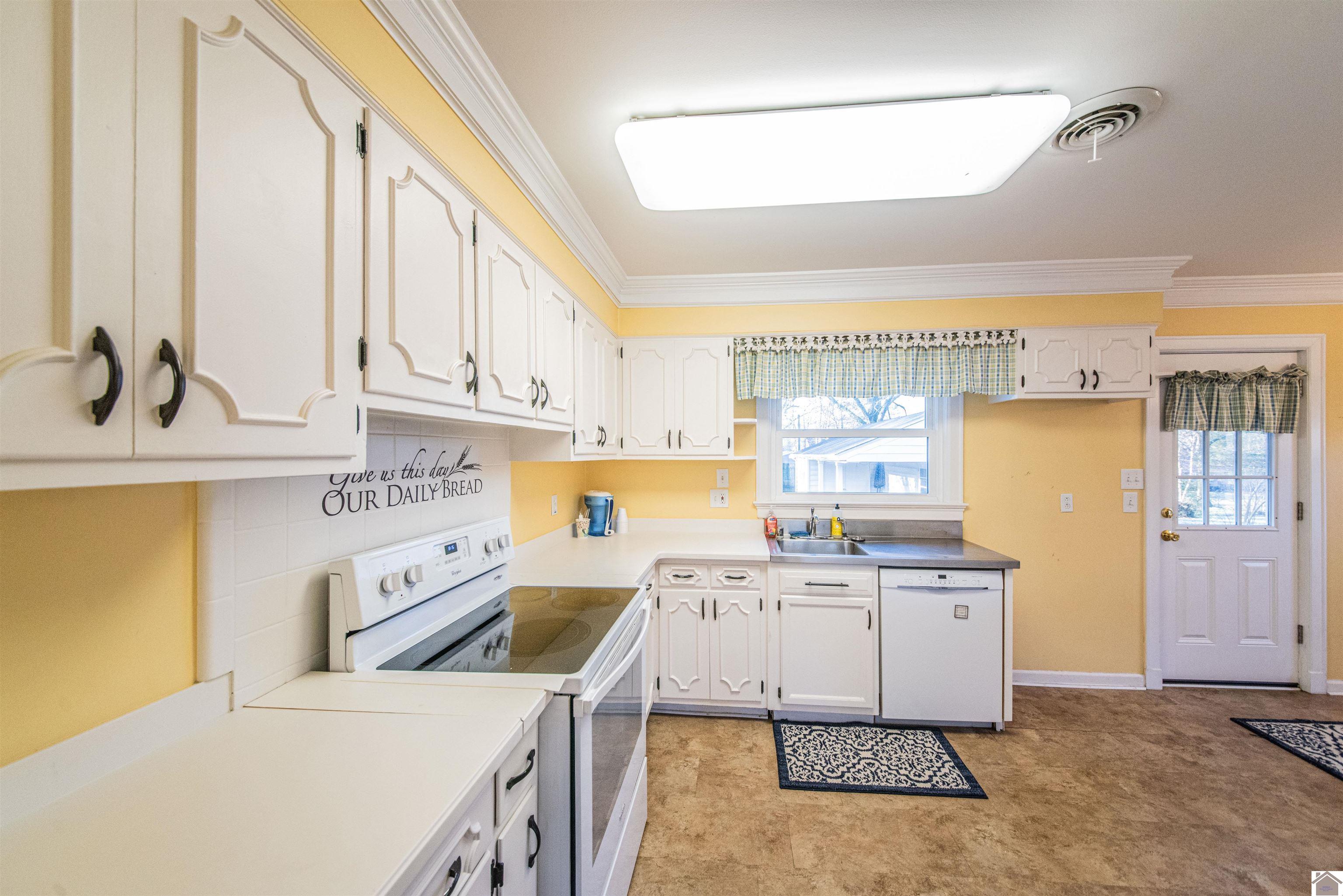 4704 Buckner Lane