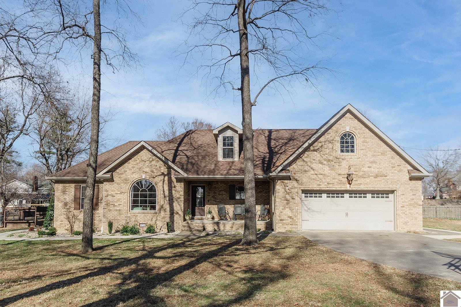 84 Wildwood Dr