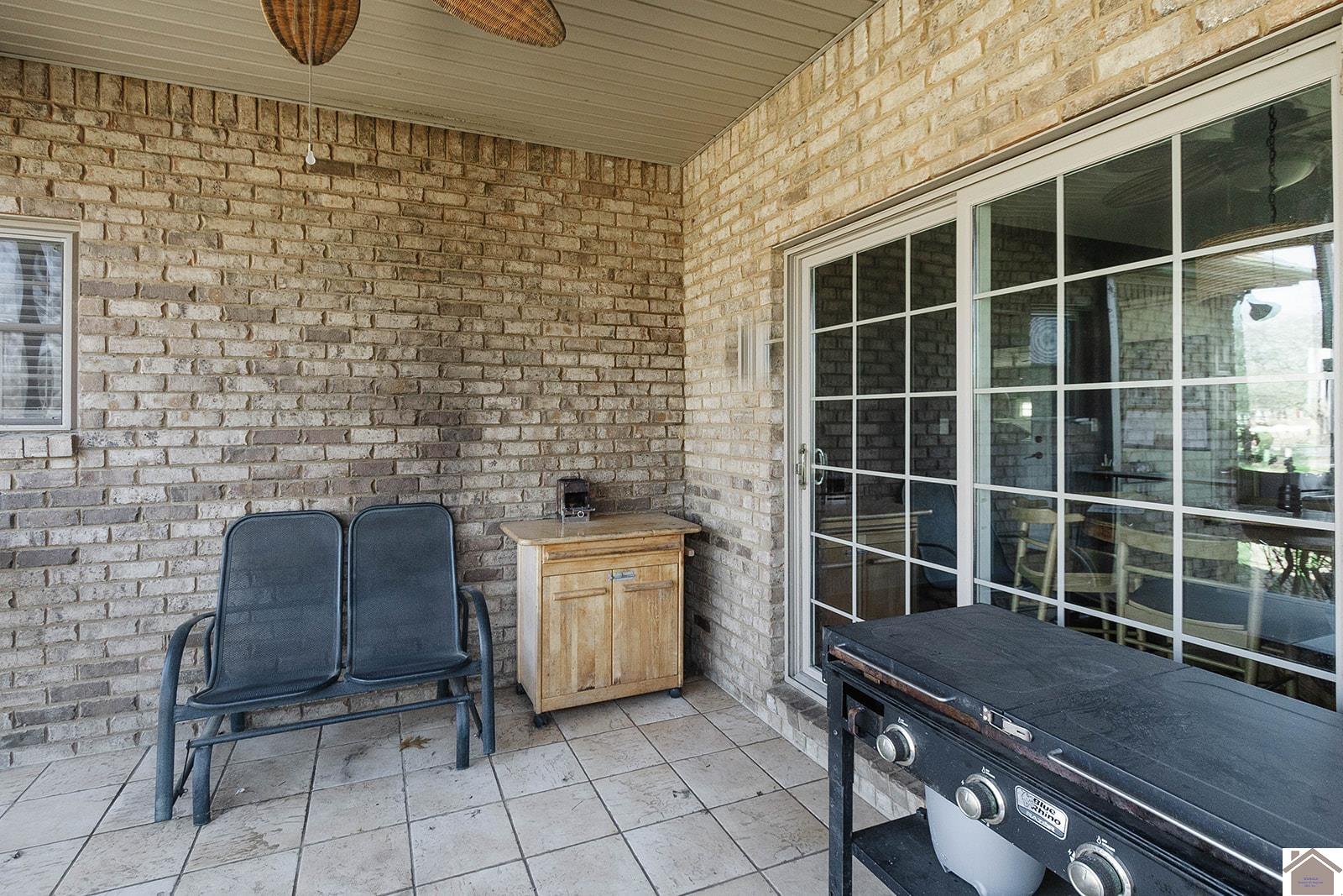 84 Wildwood Dr