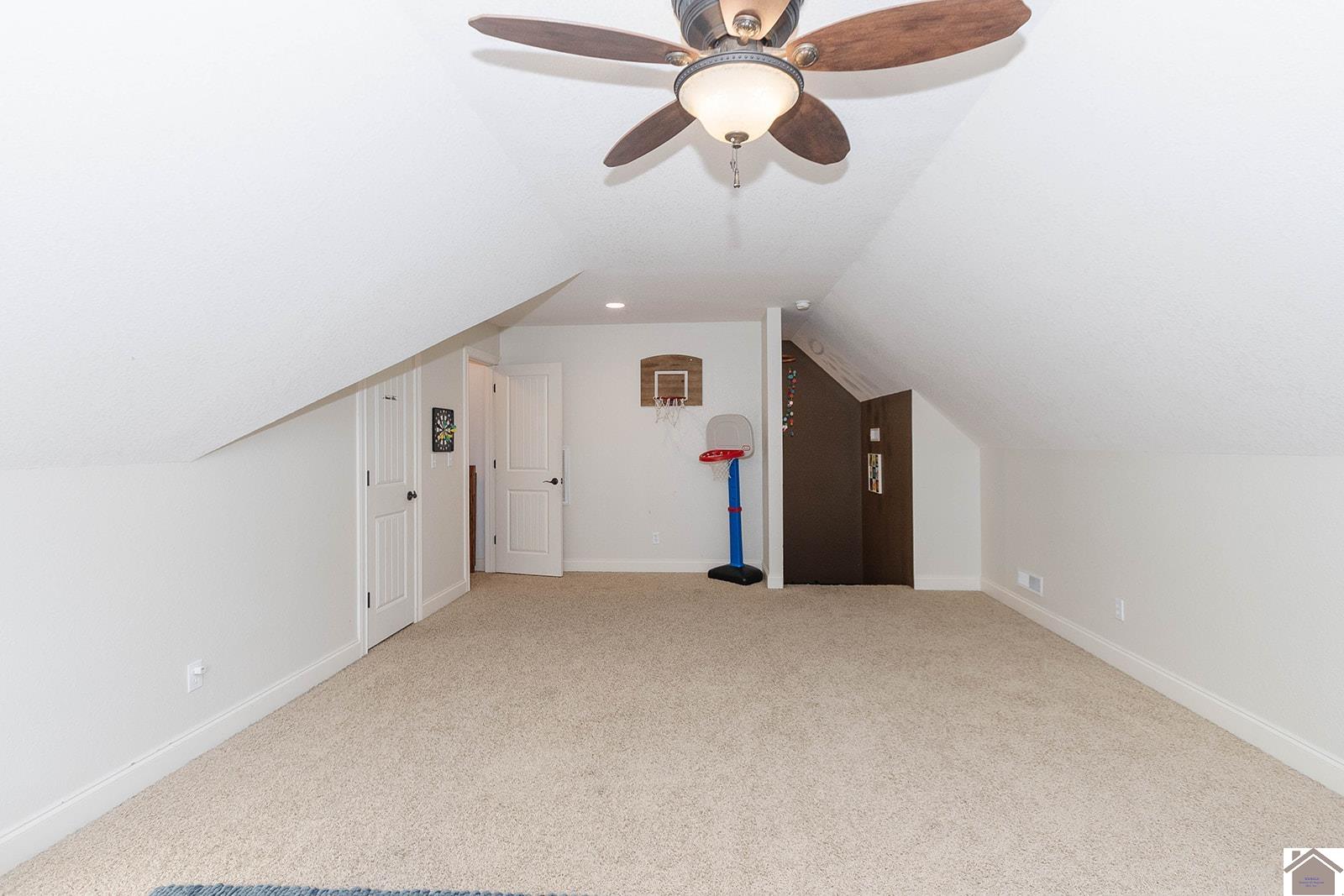 84 Wildwood Dr