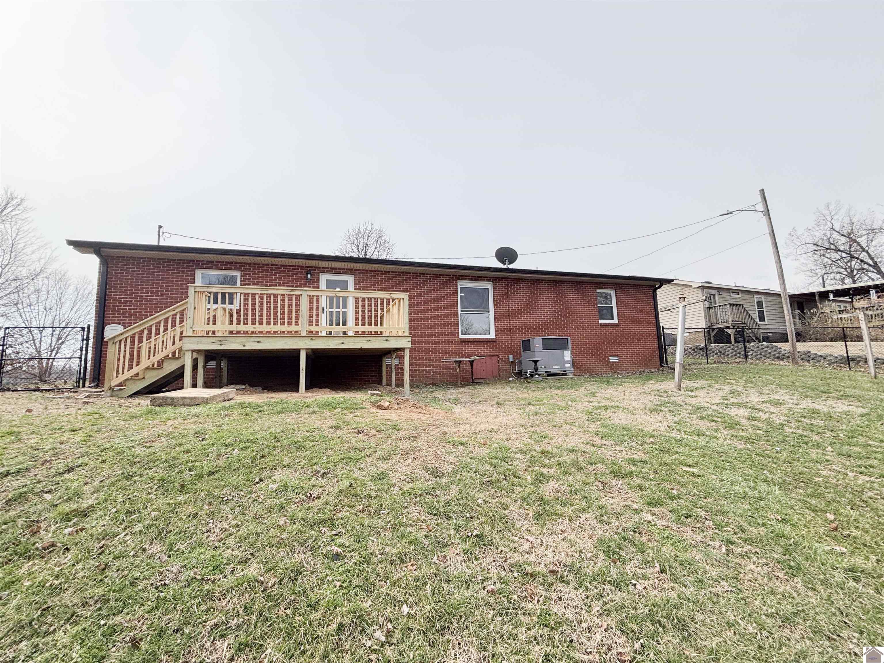 1131 Bleich Rd