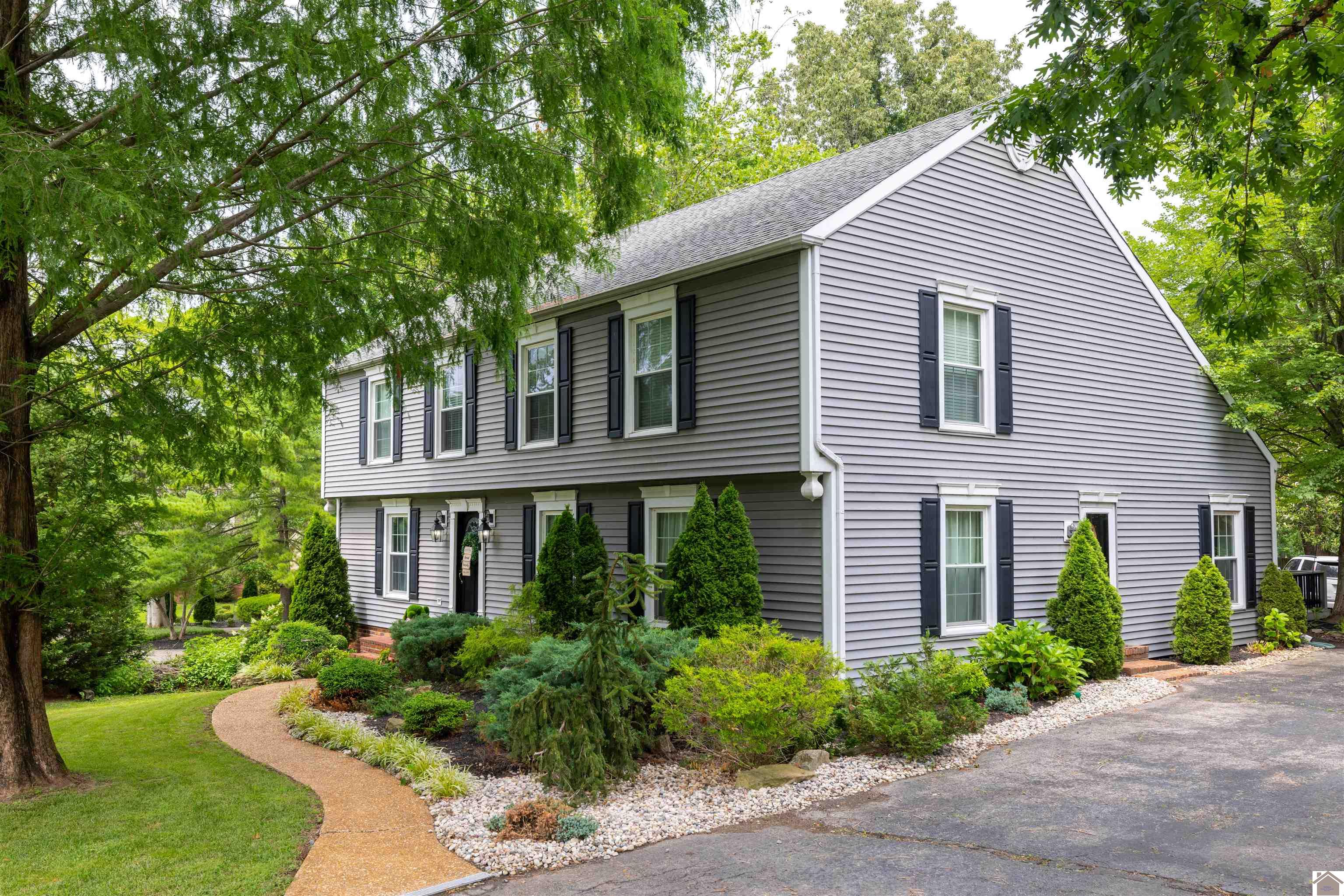 3522 Savoy Circle