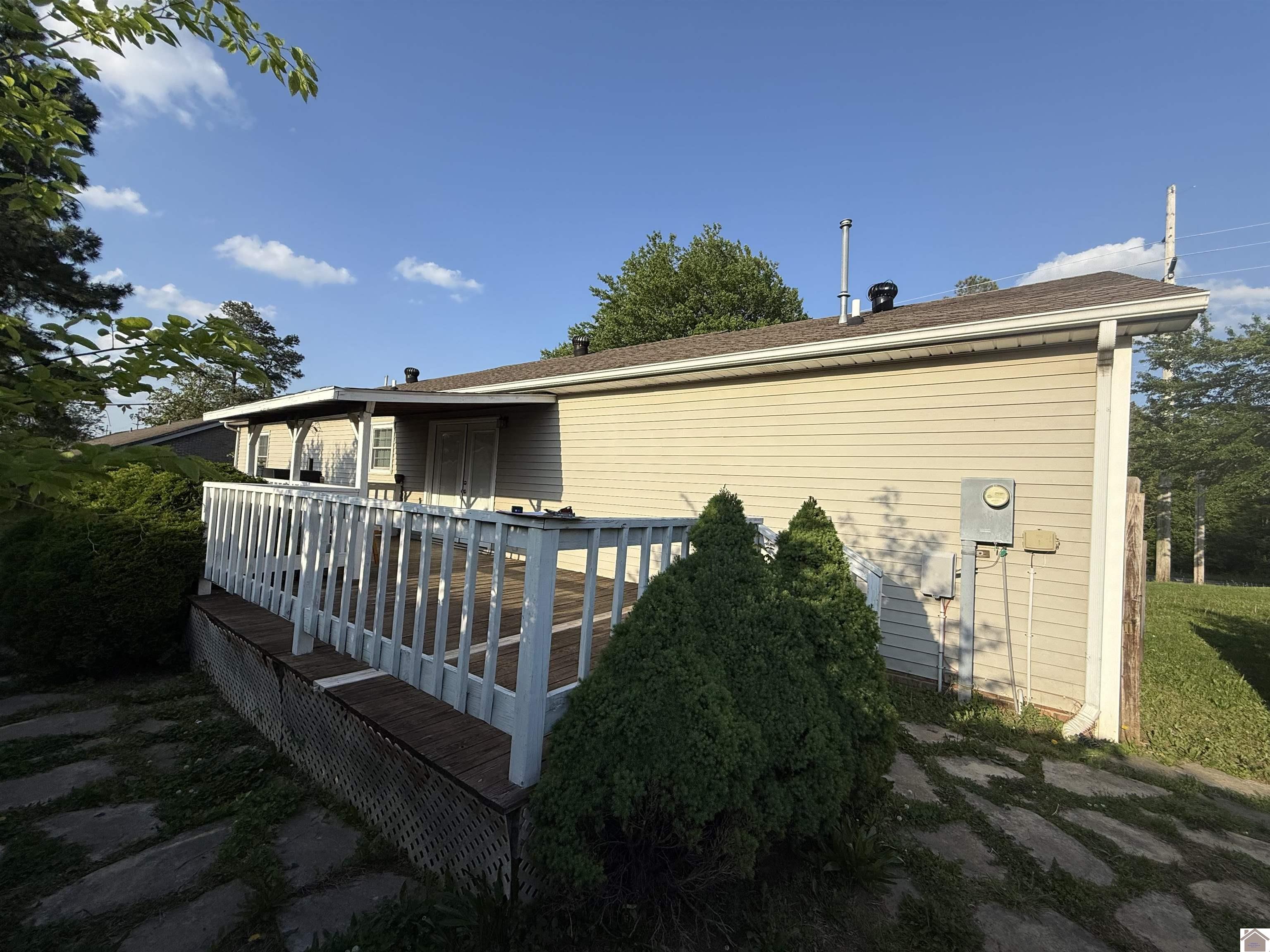 1405 N 16th Street