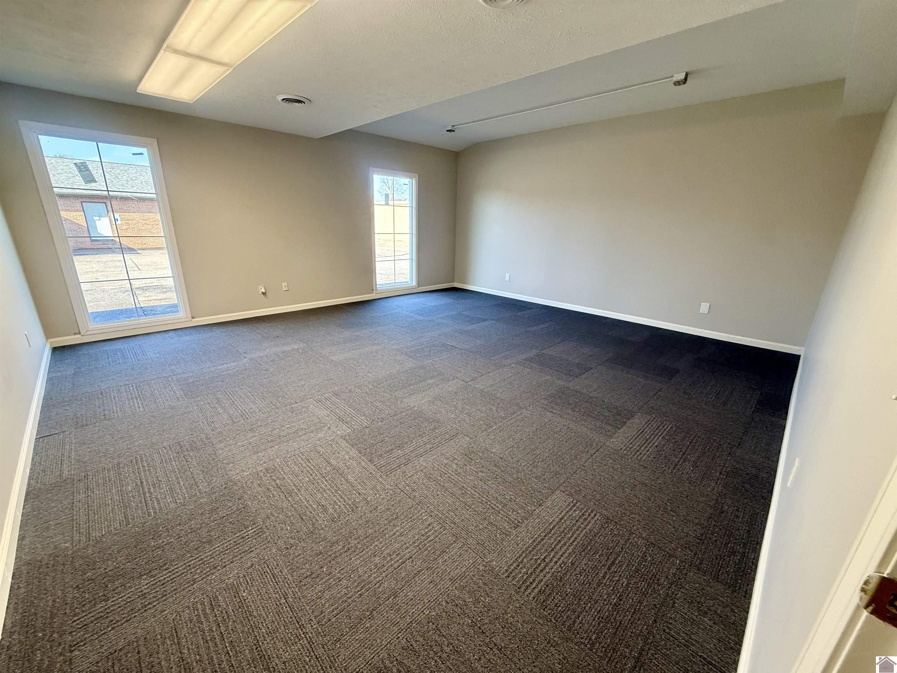 627 N 4th Street