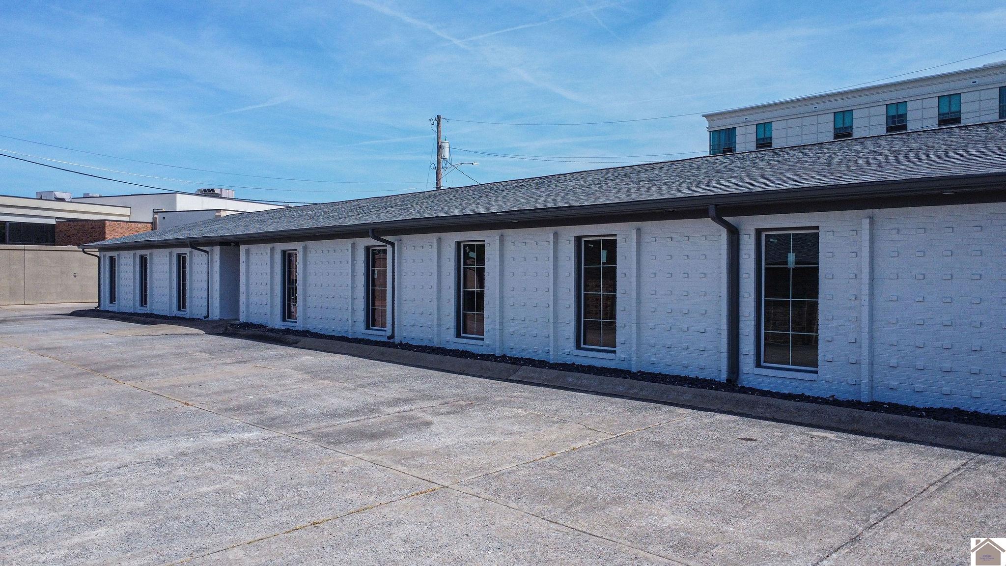 627 N 4th Street