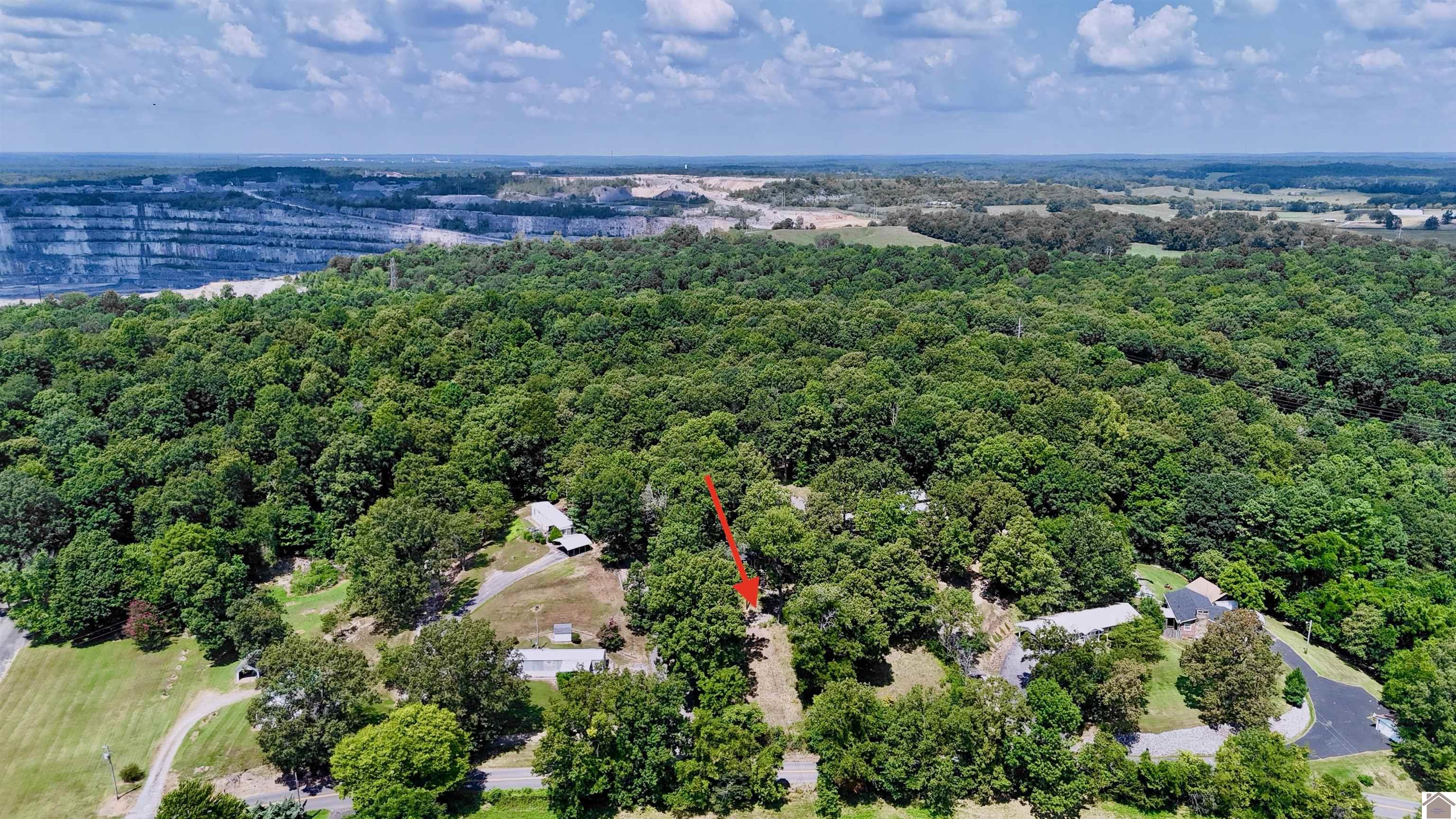 1037 Stringtown Rd Unit: 1033 Stringtown Rd