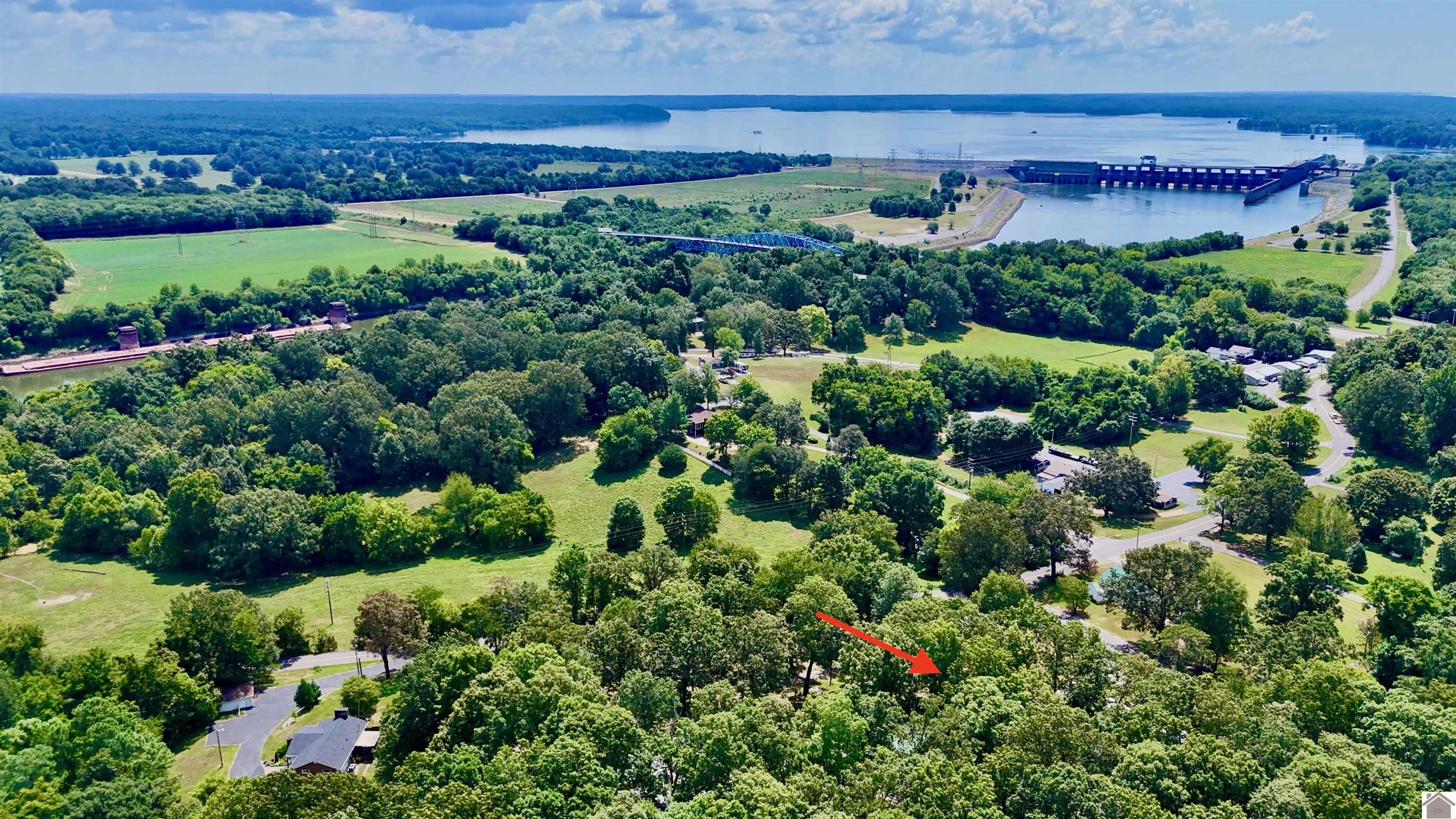 1037 Stringtown Rd Unit: 1033 Stringtown Rd