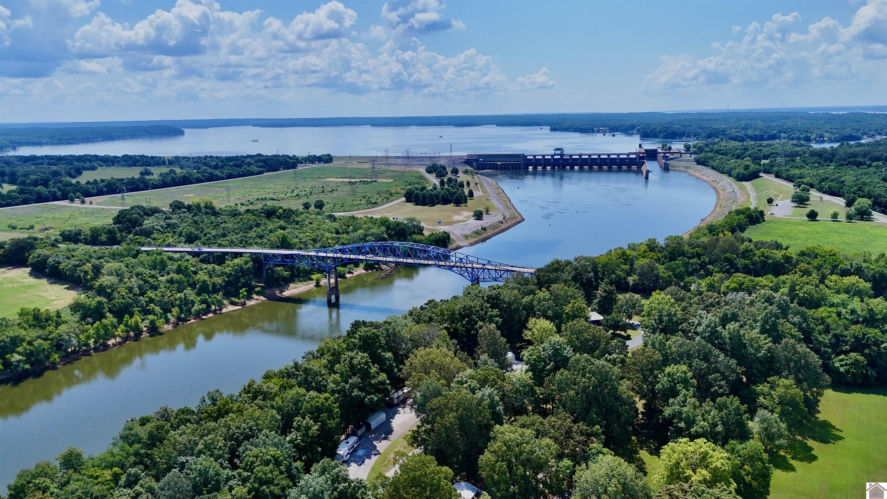 1037 Stringtown Rd Unit: 1033 Stringtown Rd