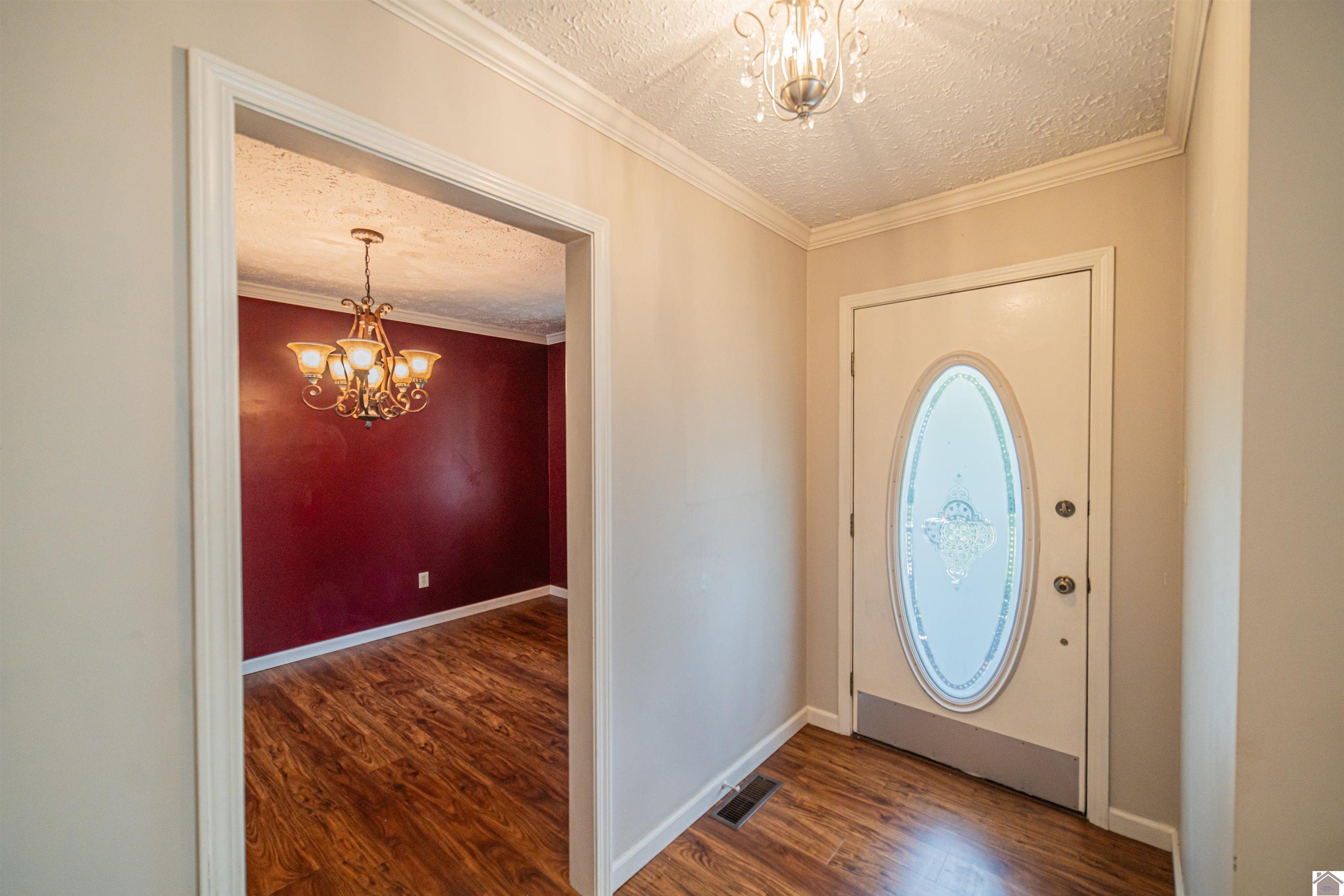 4435 Maywood