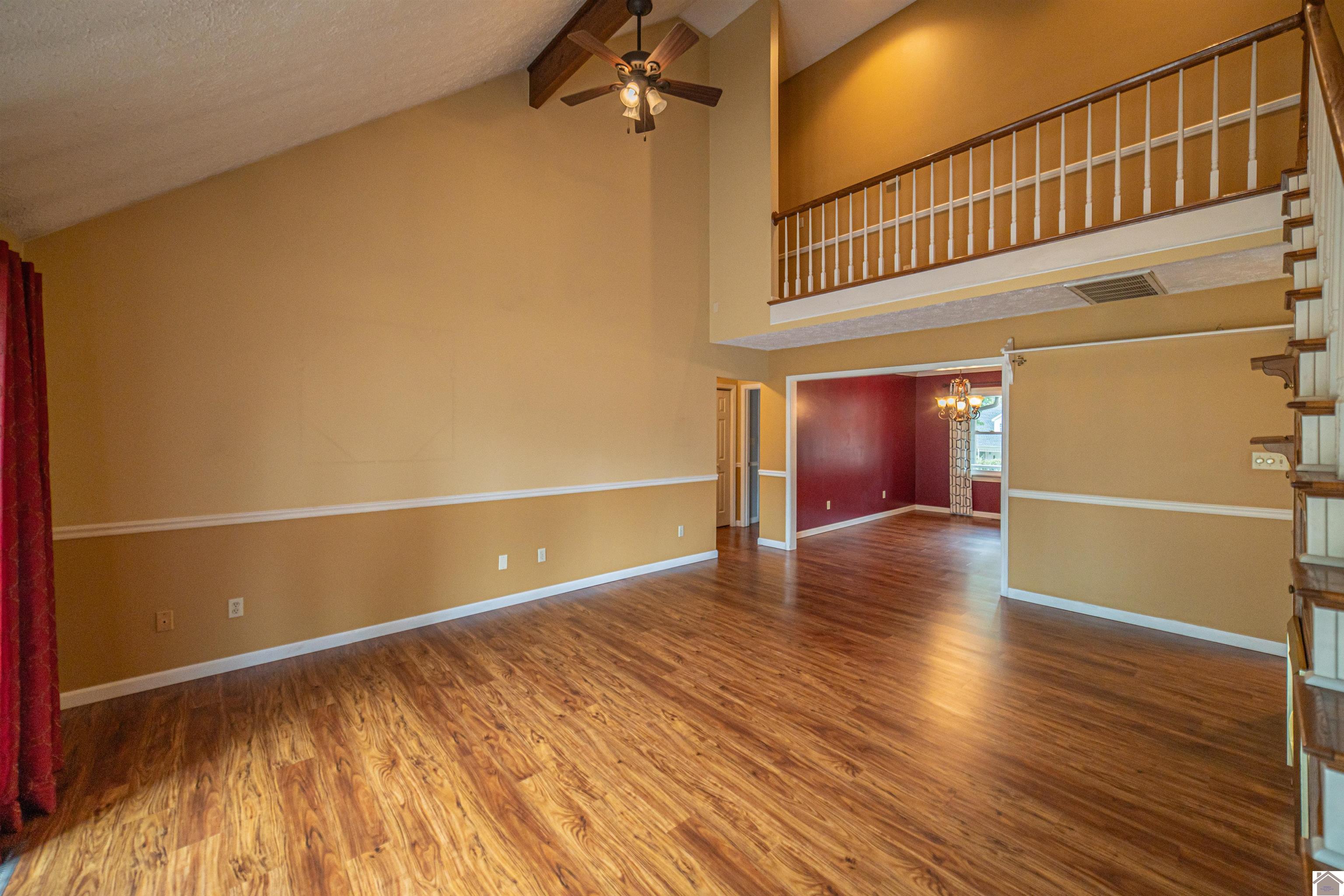 4435 Maywood