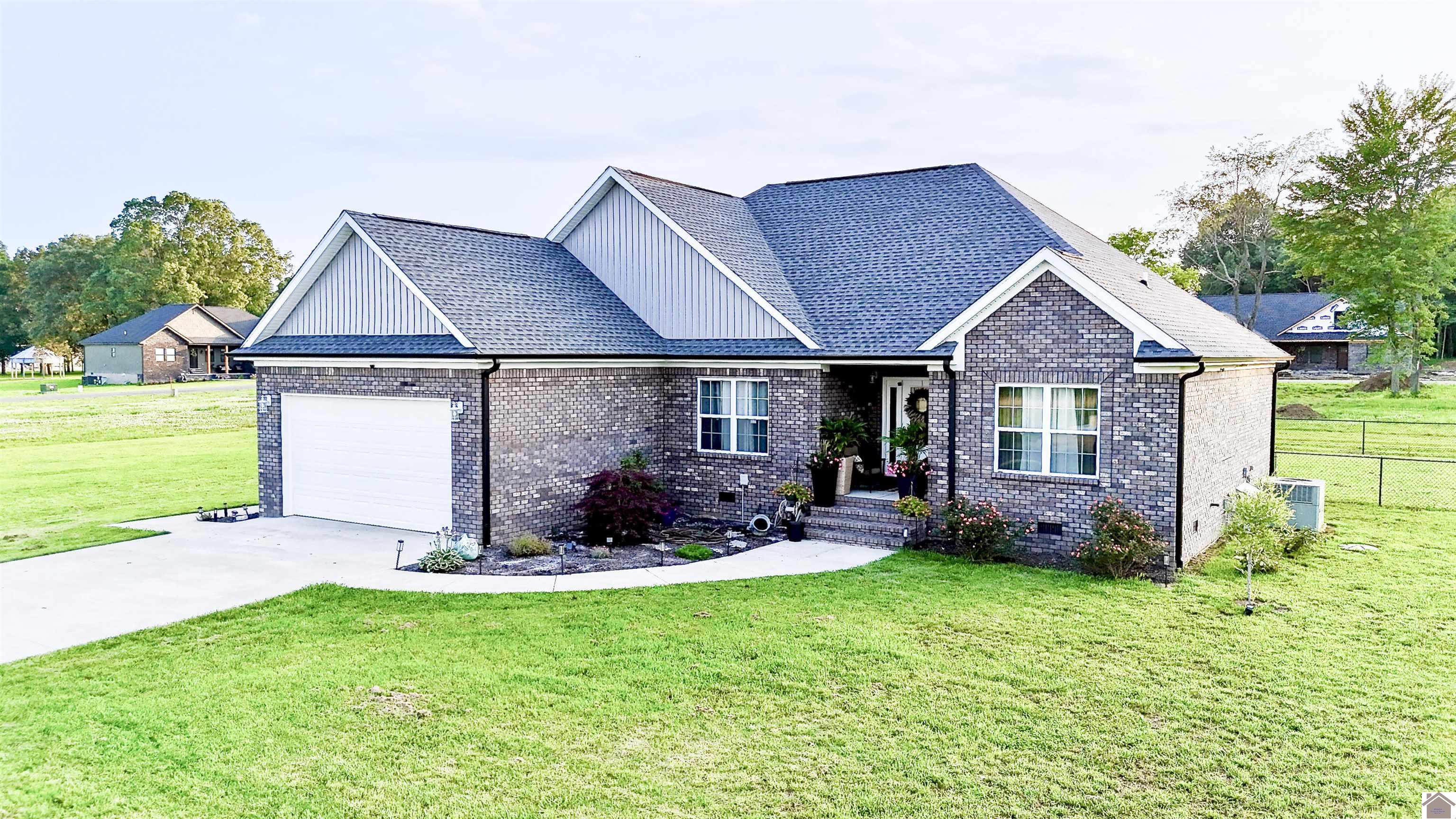 175 Ayly Estate Drive