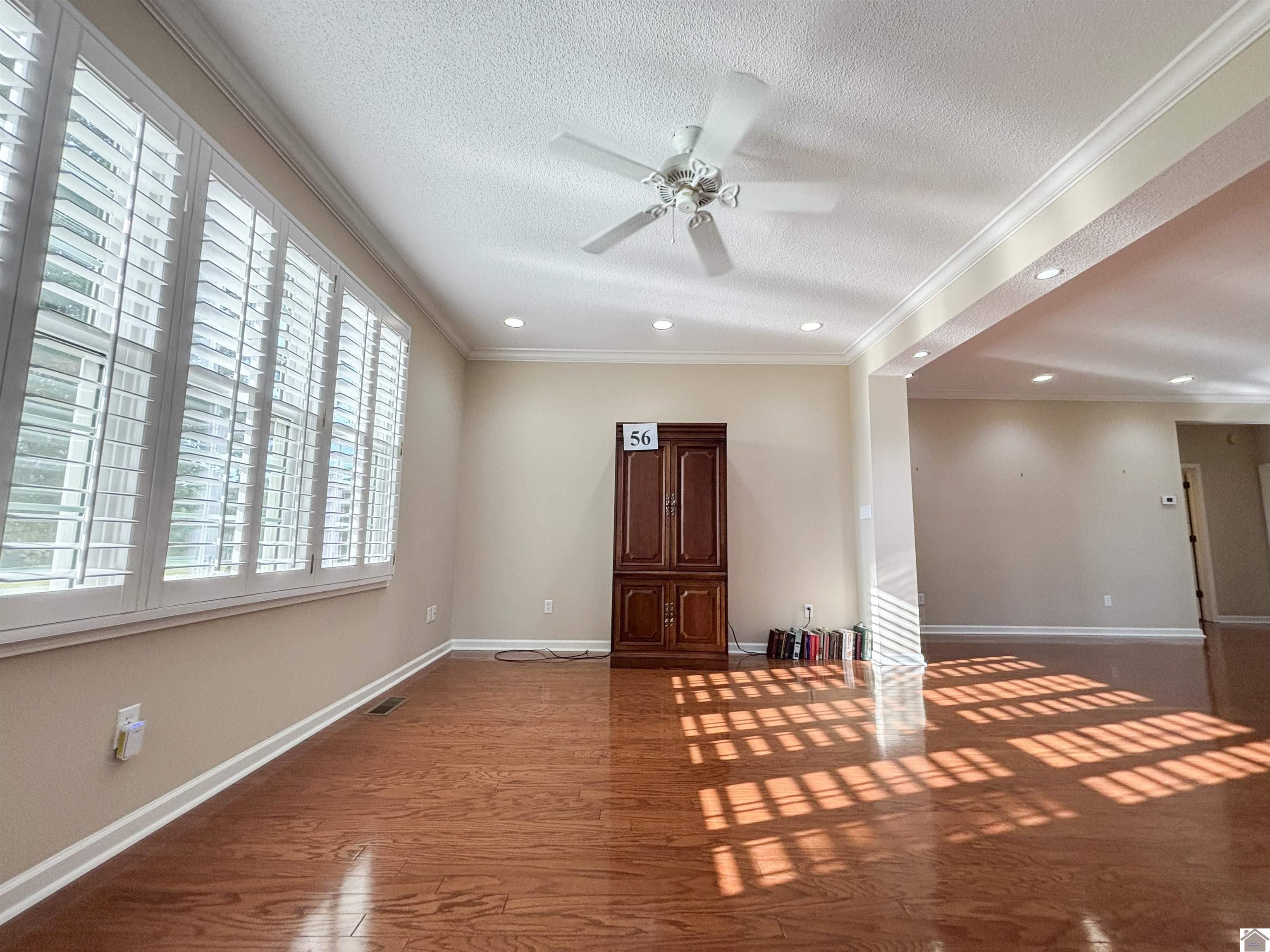 31 Village Drive West