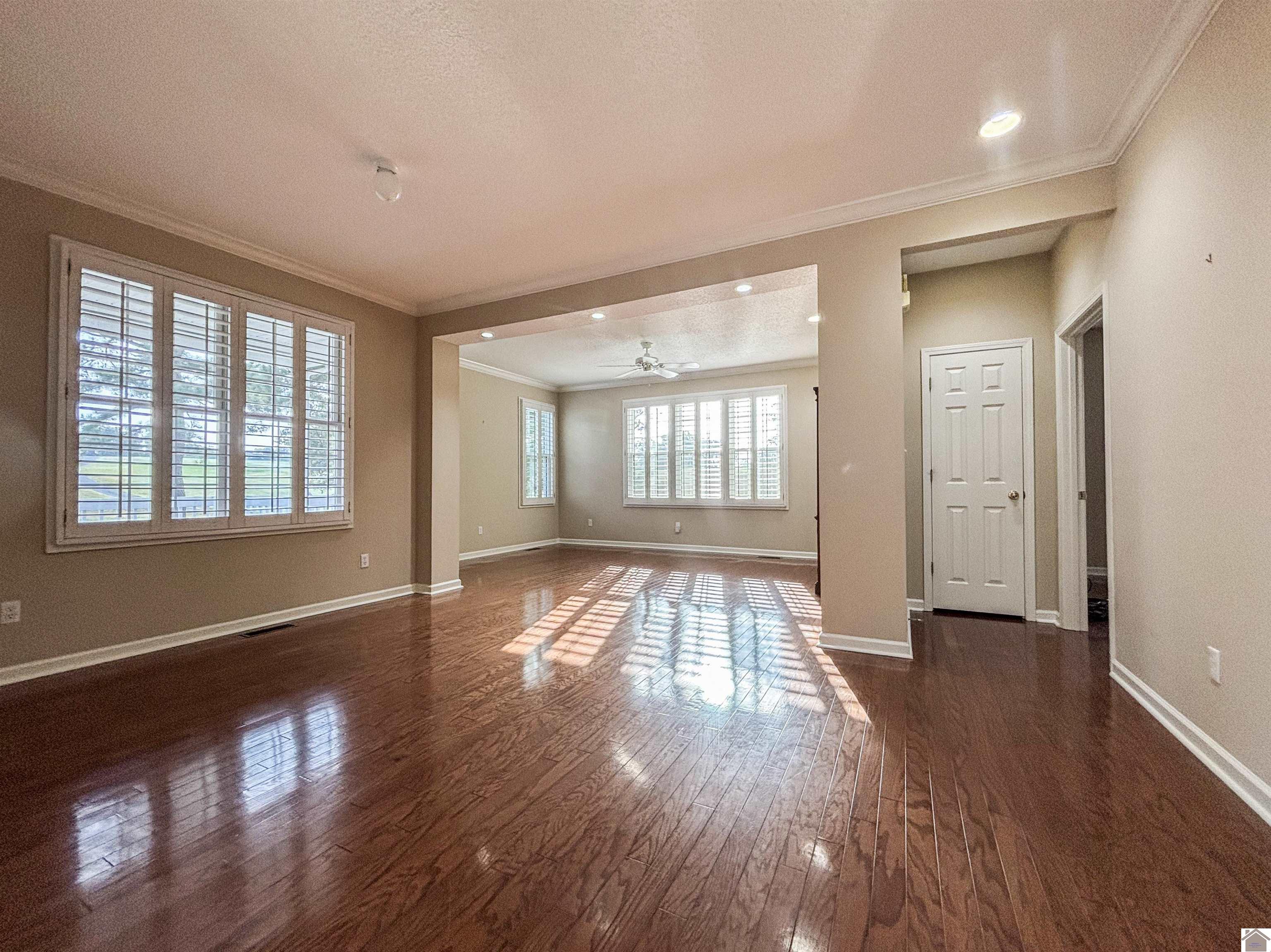 31 Village Drive West