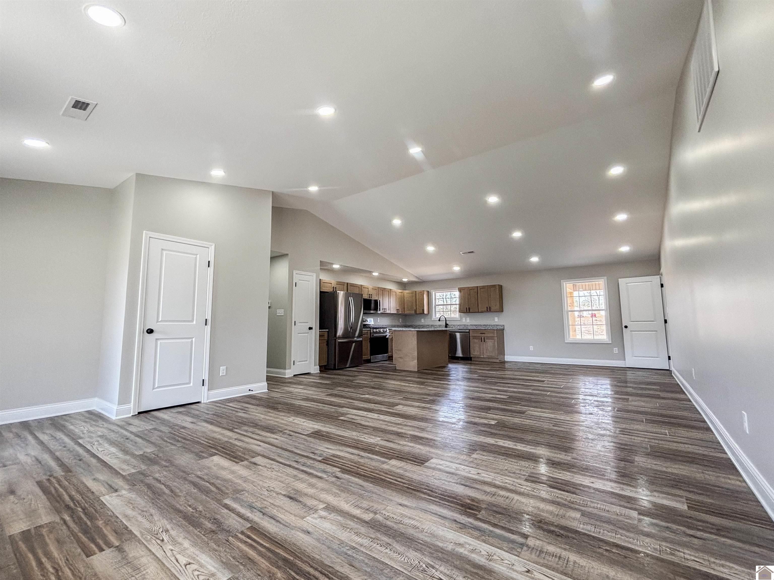 135 Clover Crescent