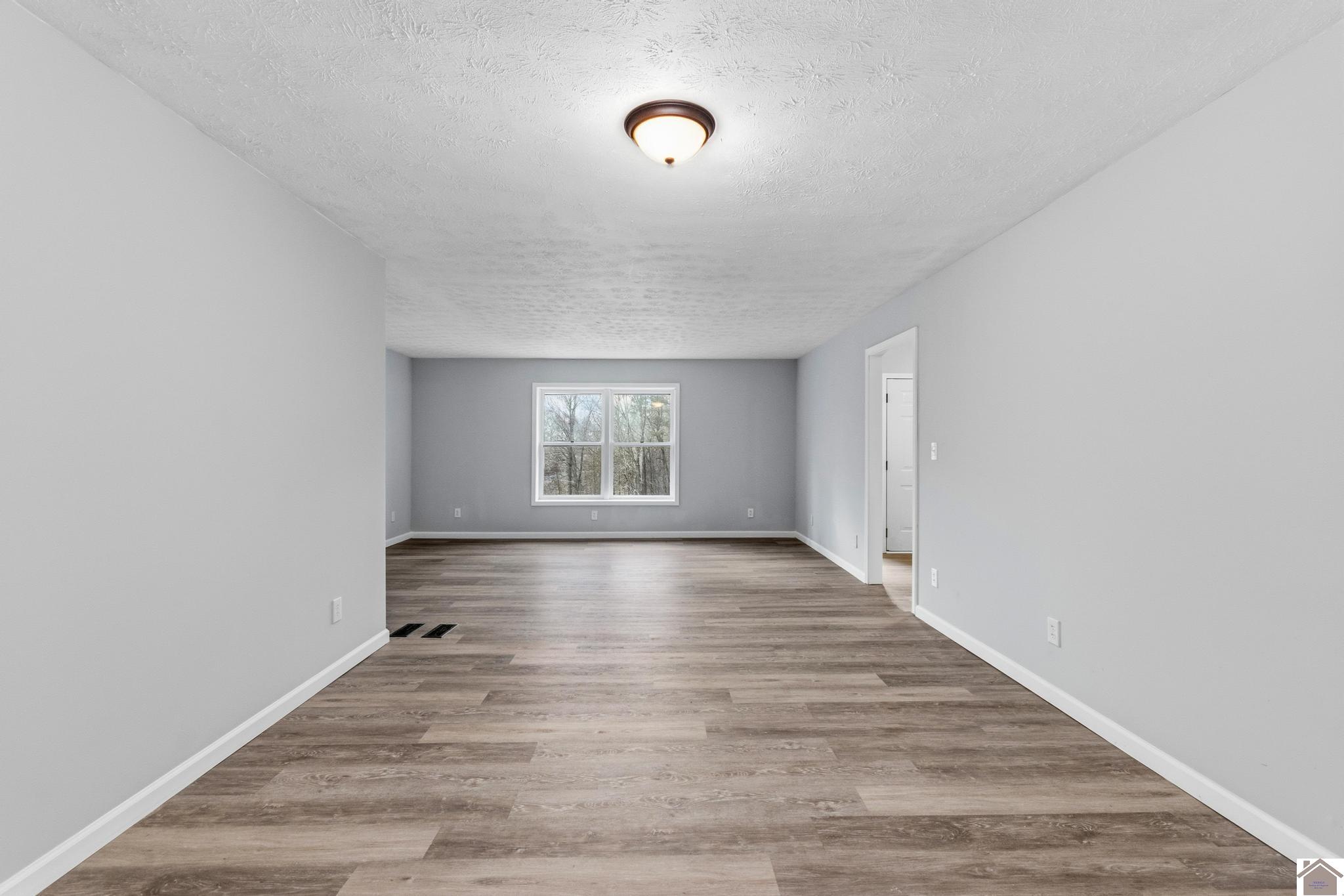 2510 Lov Flo Sta E Rd