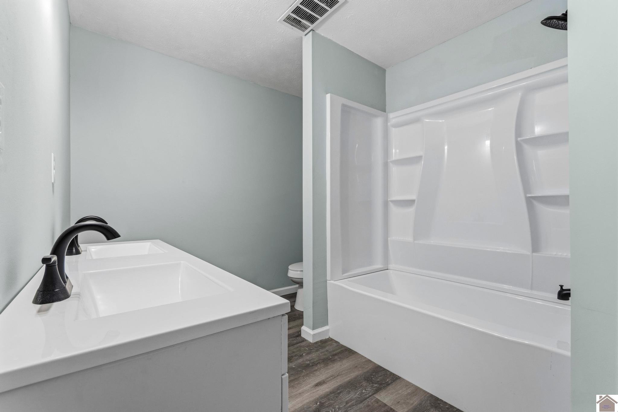 2510 Lov Flo Sta E Rd