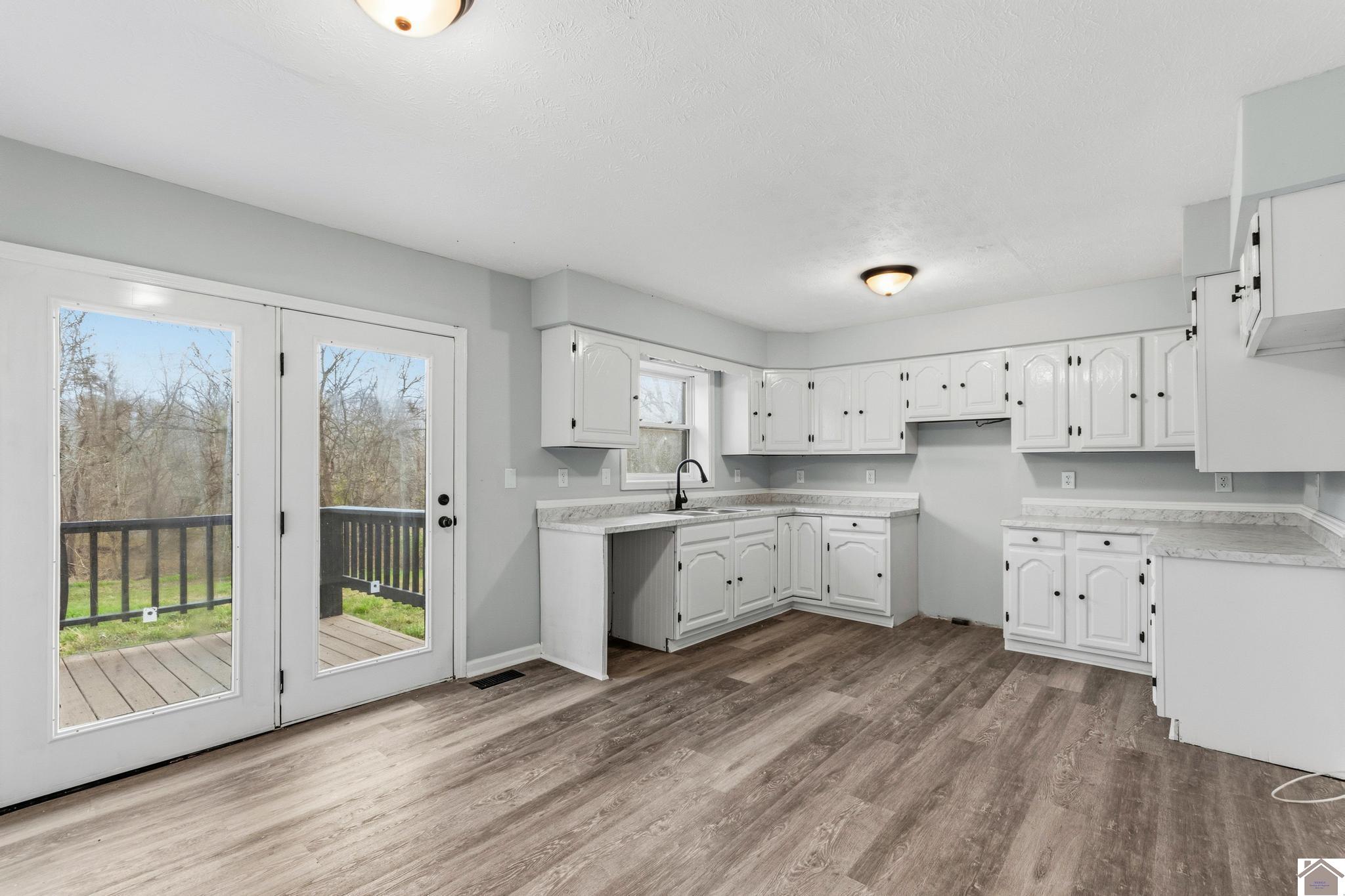 2510 Lov Flo Sta E Rd