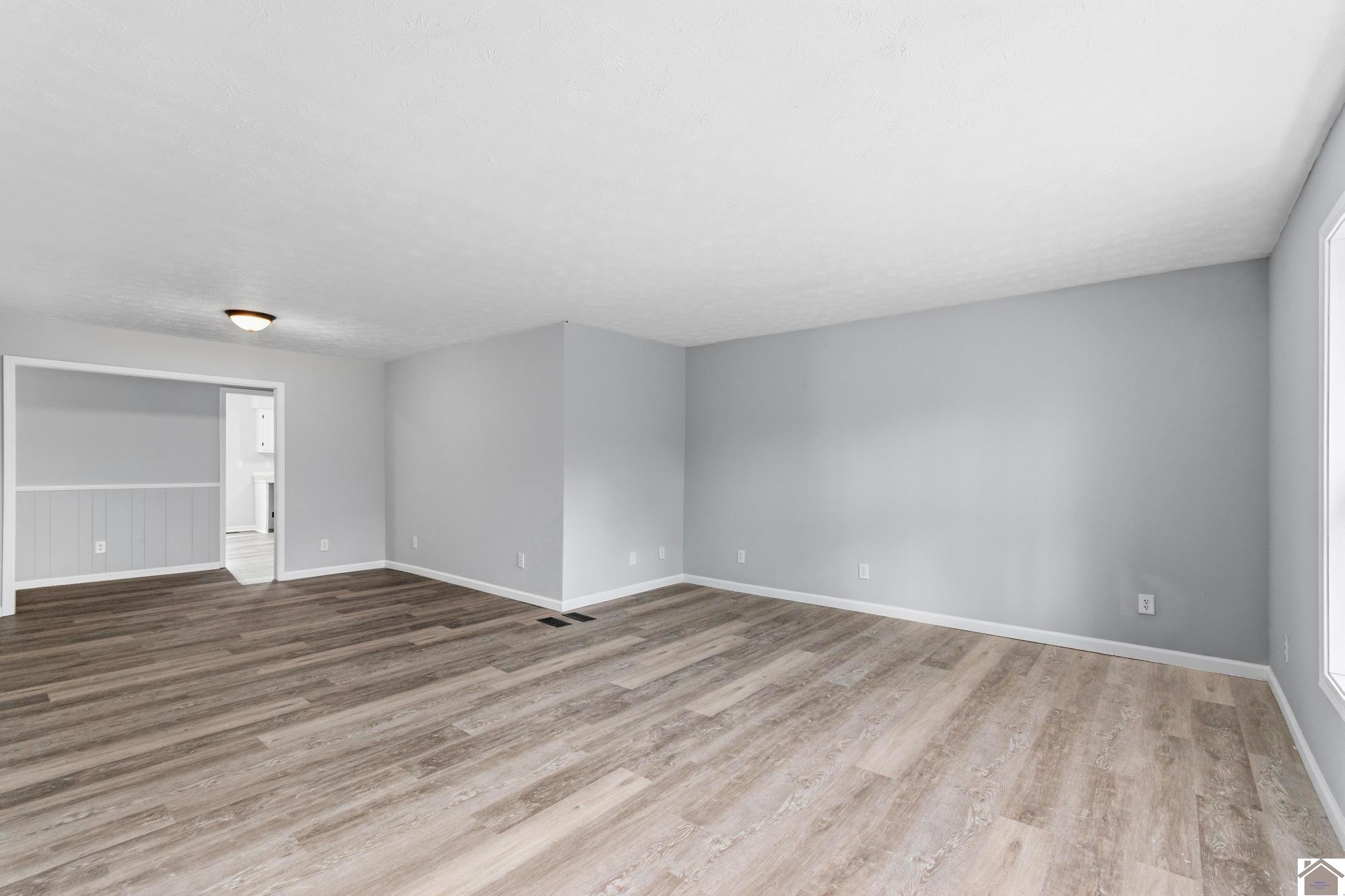 2510 Lov Flo Sta E Rd