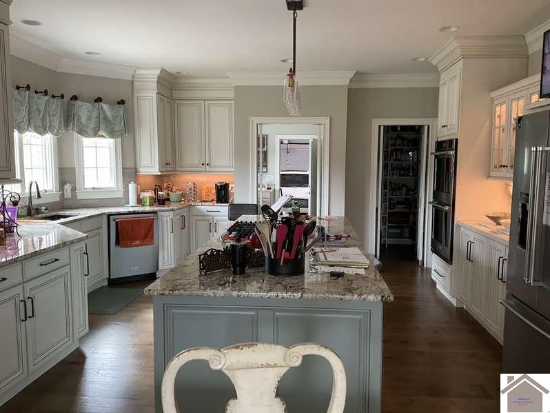 116 Seneca Ct