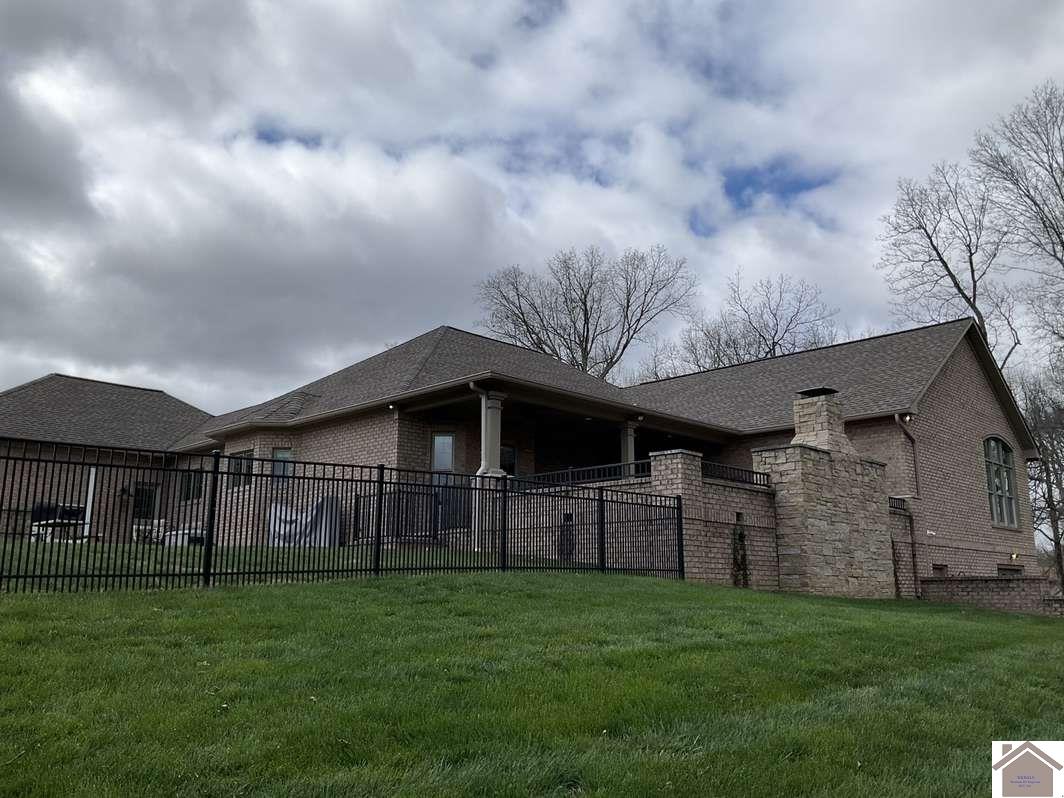 116 Seneca Ct