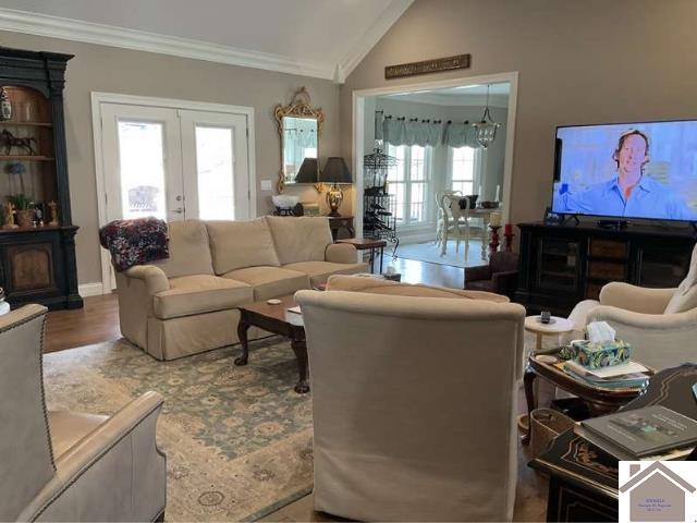 116 Seneca Ct