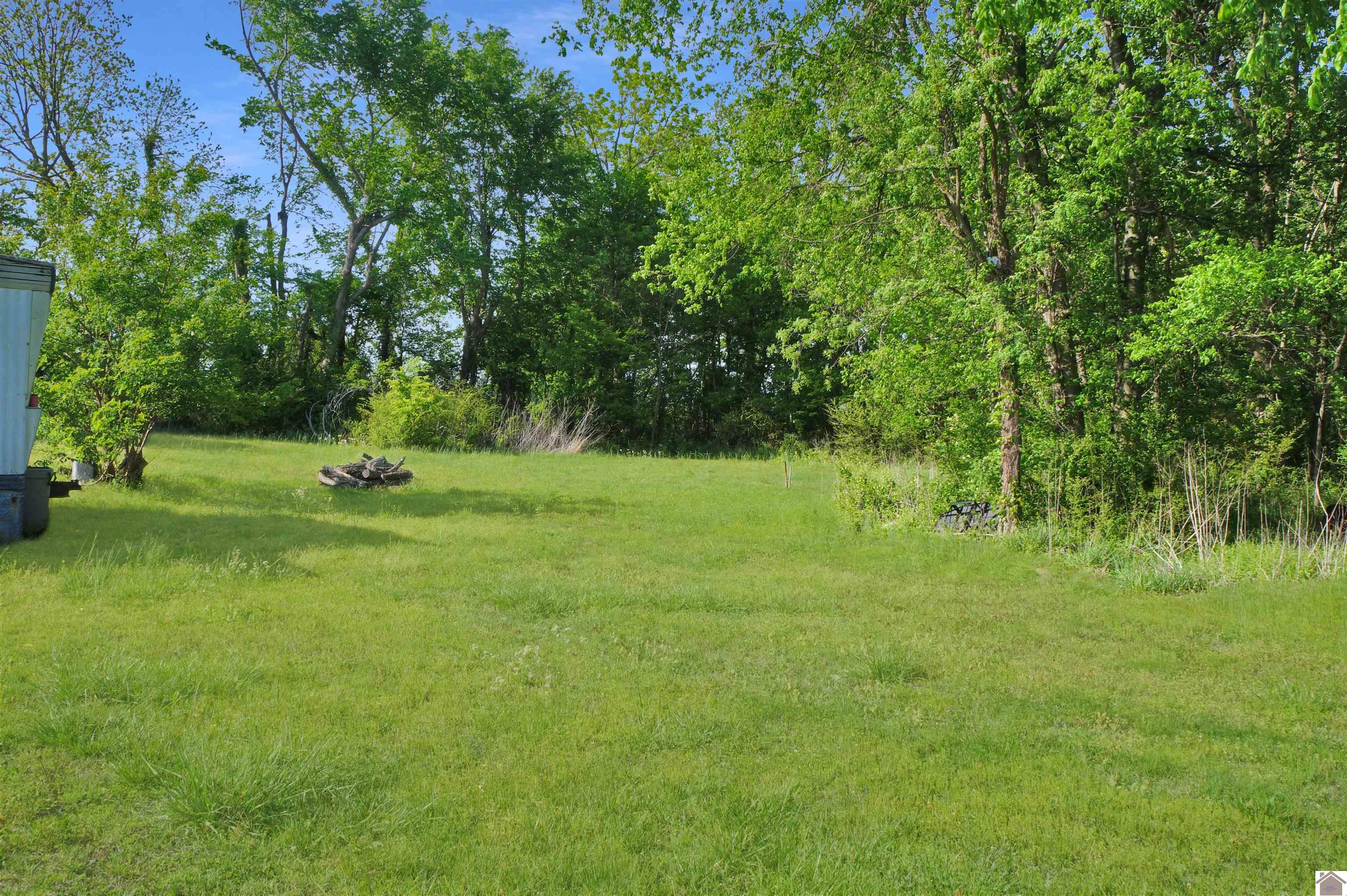 222 Almo Rd