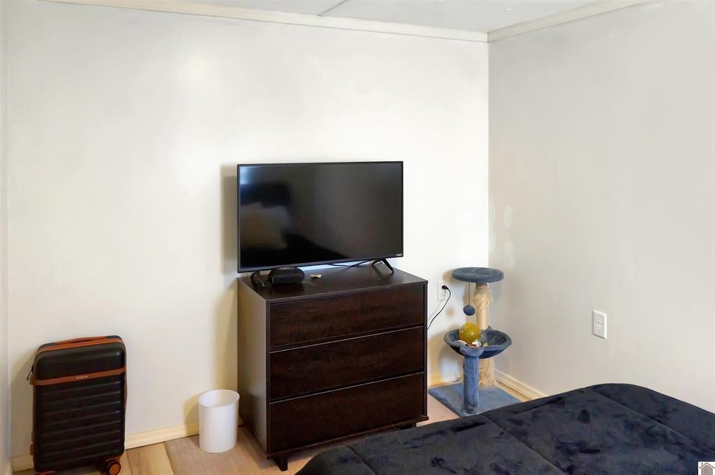 251 4th Street